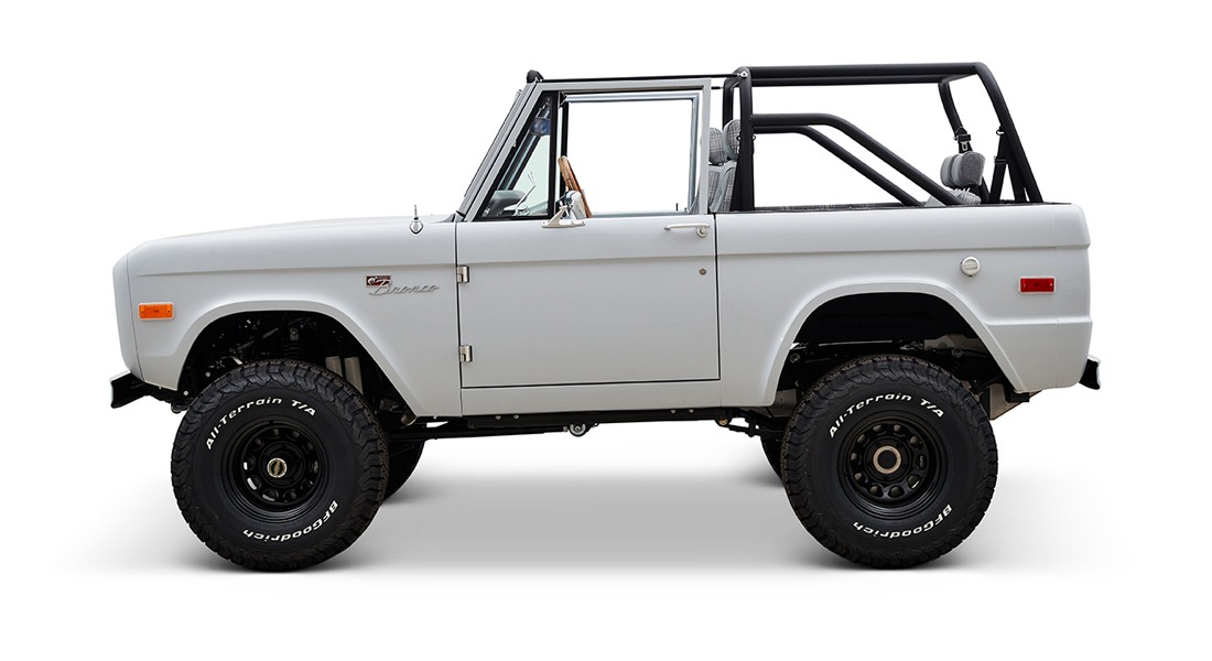 Used 1976 Ford BRONCO RESTO-MOD 4X4 / COYOTE 5.0L / AUTO / HTD STS / ALL NEW / LOW MILES for sale Sold at Formula Imports in Charlotte NC 28227 93