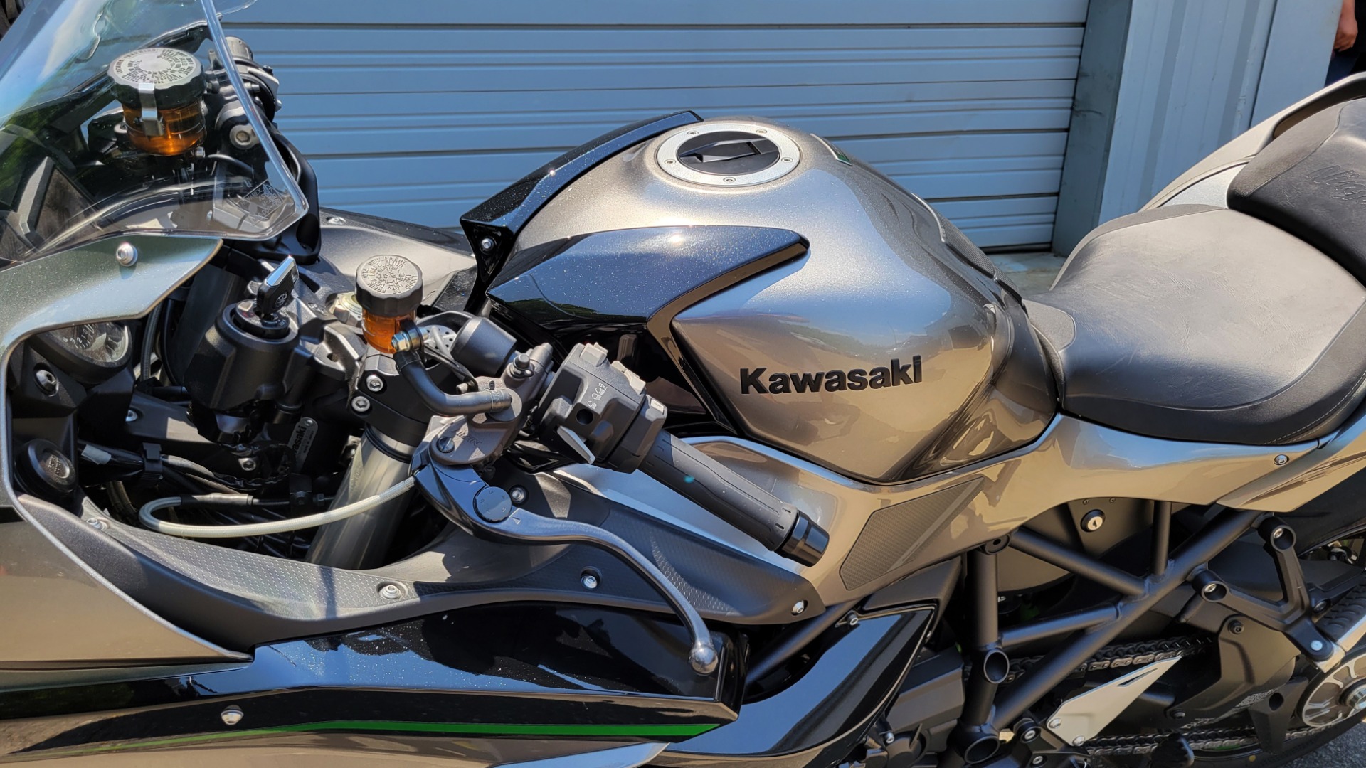Used 2019 Kawasaki NINJA H2 SX / 998CC 197HP / SPORT TOURING MOTORCYCLE for sale $23,000 at Formula Imports in Charlotte NC 28227 2