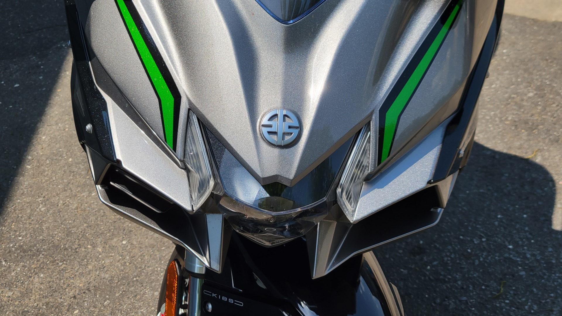 Used 2019 Kawasaki NINJA H2 SX / 998CC 197HP / SPORT TOURING MOTORCYCLE for sale $23,000 at Formula Imports in Charlotte NC 28227 22