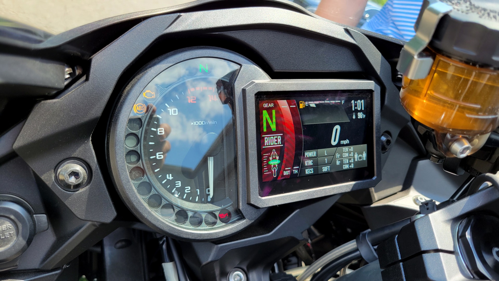 Used 2019 Kawasaki NINJA H2 SX / 998CC 197HP / SPORT TOURING MOTORCYCLE for sale $23,000 at Formula Imports in Charlotte NC 28227 31