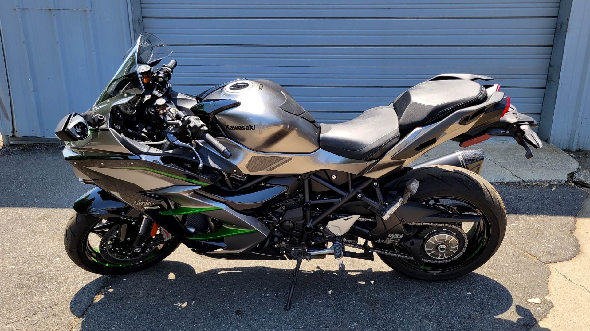 Used 2019 Kawasaki NINJA H2 SX / 998CC 197HP / SPORT TOURING MOTORCYCLE for sale $23,000 at Formula Imports in Charlotte NC 28227 1