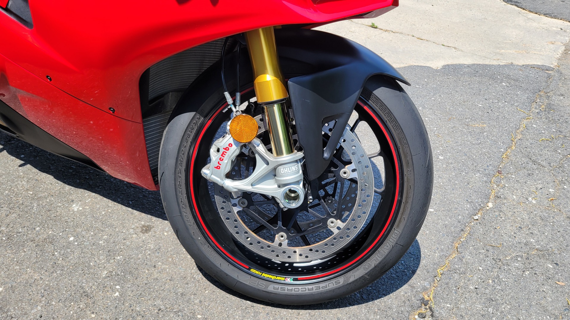 Used 2018 Ducati PANIGALE V4S / 1103CC 214HP / FUEL INJECTED / LOW MILES for sale Sold at Formula Imports in Charlotte NC 28227 6