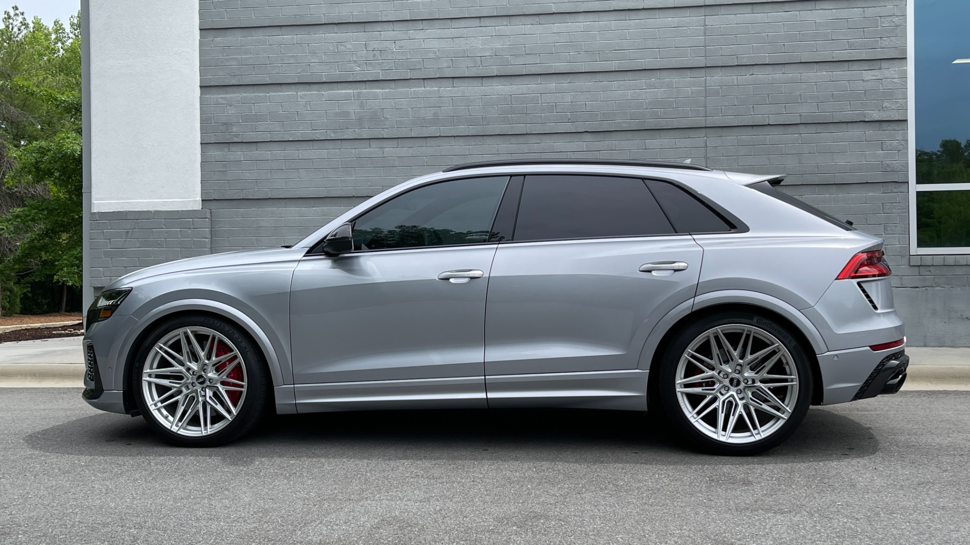 Used 2021 Audi RS Q8 4.0 TFSA QUATTRO / LUX / EXEC / CARBON & BLACK OPTIC / DRVR ASST / TOWING for sale $147,995 at Formula Imports in Charlotte NC 28227 6
