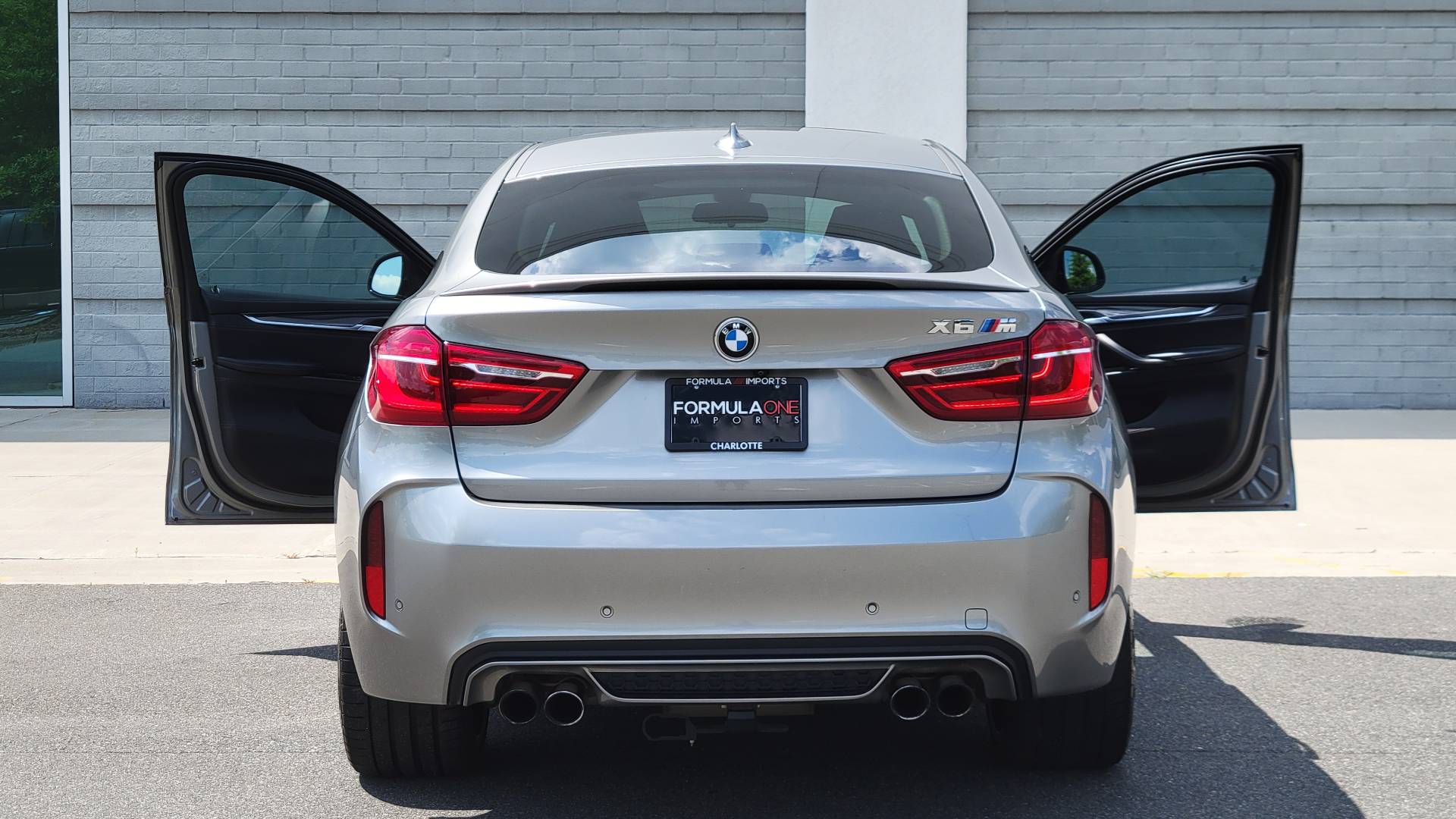 Used 2016 BMW X6 M 567HP / EXECUTIVE / DRVR ASST / PARK ASST / NAV / SUNROOF / CAMERA for sale $49,995 at Formula Imports in Charlotte NC 28227 28