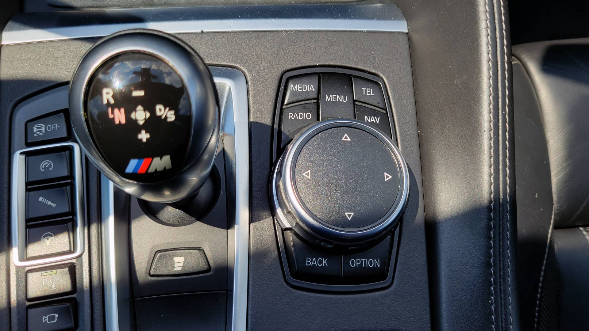 Used 2016 BMW X6 M 567HP / EXECUTIVE / DRVR ASST / PARK ASST / NAV / SUNROOF / CAMERA for sale Sold at Formula Imports in Charlotte NC 28227 58