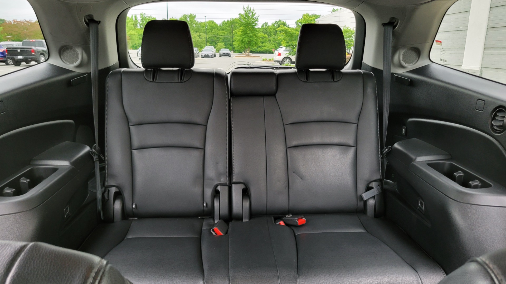 Used 2020 Honda PILOT TOURING 7-PASSENGER / NAV / SUNROOF / ENTERTAINMENT / 3-ROW for sale Sold at Formula Imports in Charlotte NC 28227 25
