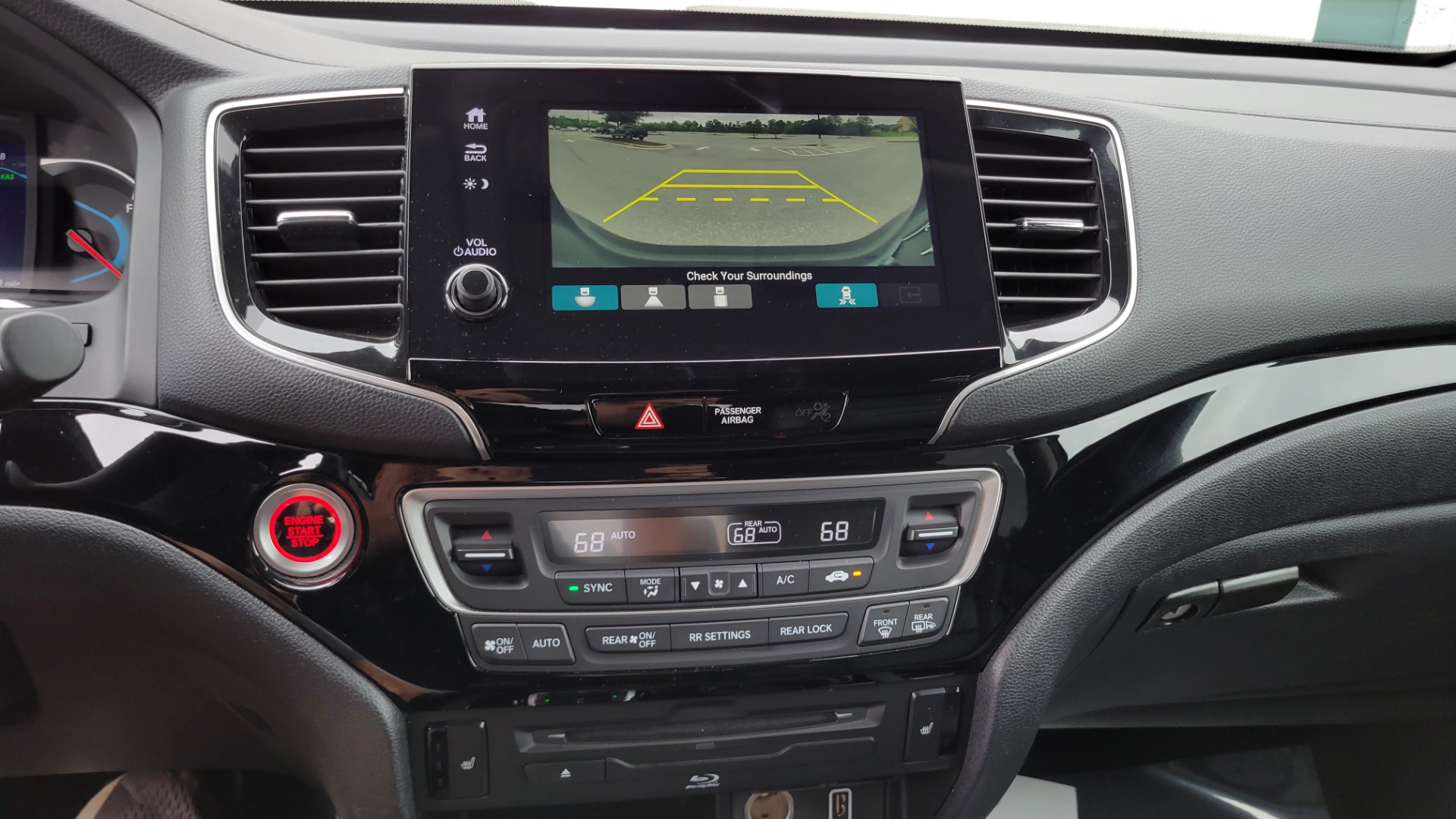 Used 2020 Honda PILOT TOURING 7-PASSENGER / NAV / SUNROOF / ENTERTAINMENT / 3-ROW for sale Sold at Formula Imports in Charlotte NC 28227 49