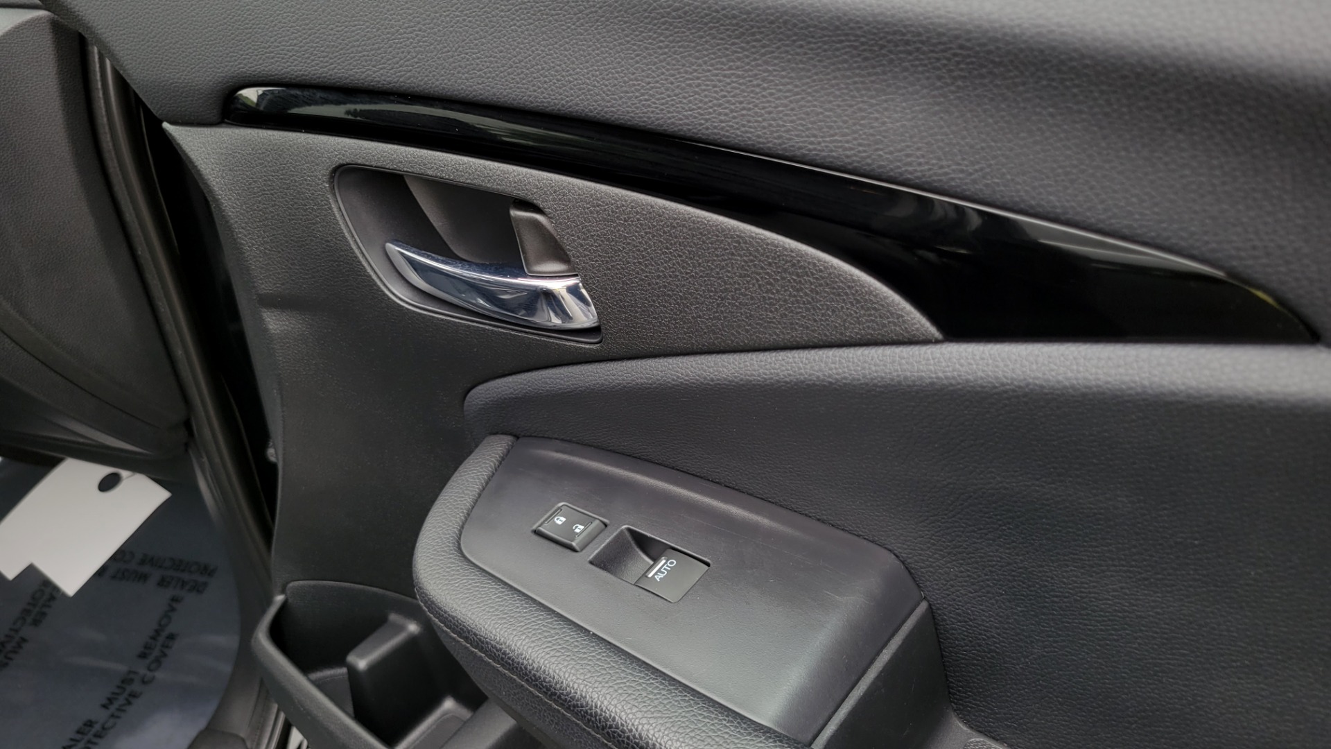 Used 2020 Honda PILOT TOURING 7-PASSENGER / NAV / SUNROOF / ENTERTAINMENT / 3-ROW for sale Sold at Formula Imports in Charlotte NC 28227 69