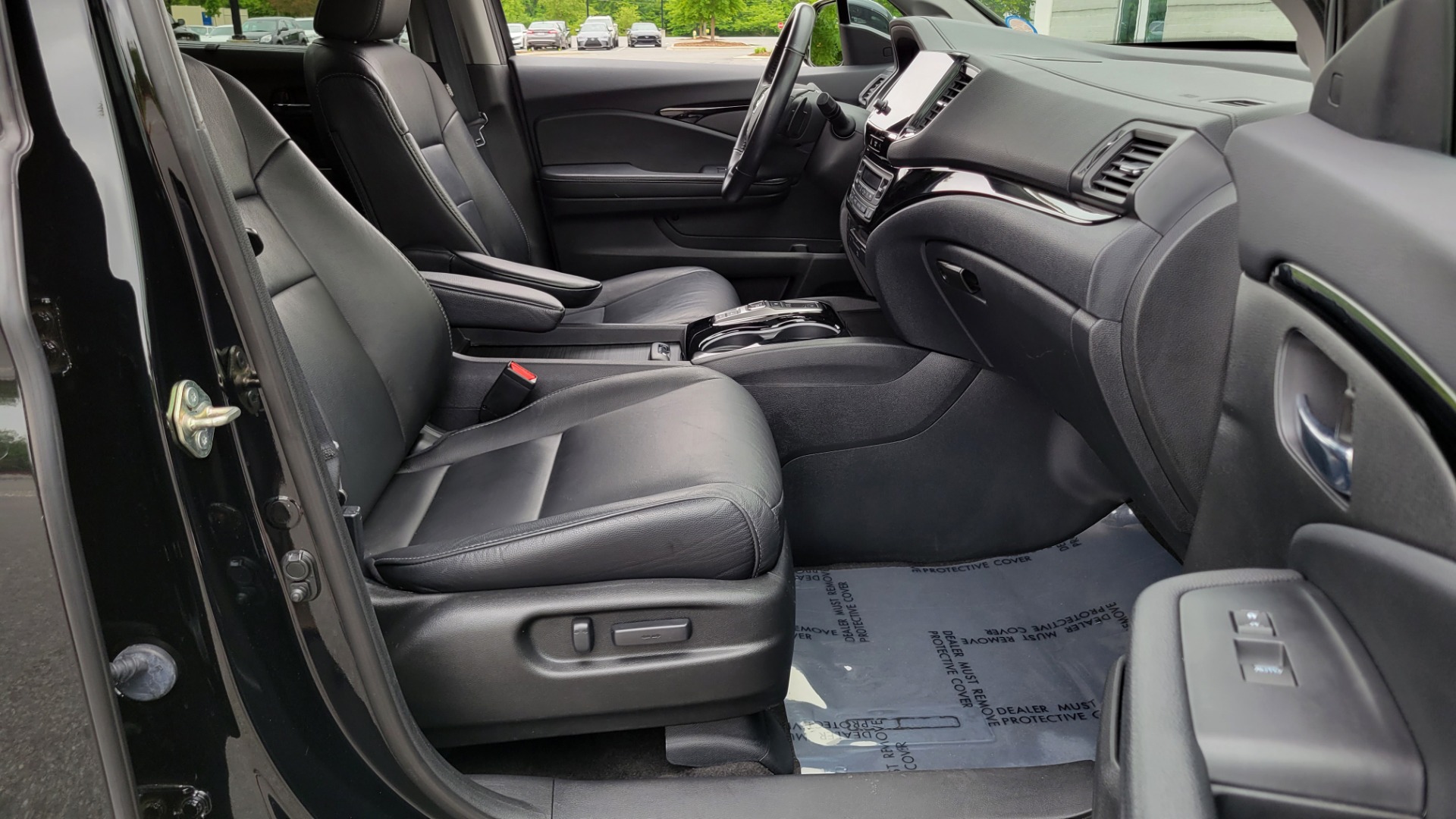 Used 2020 Honda PILOT TOURING 7-PASSENGER / NAV / SUNROOF / ENTERTAINMENT / 3-ROW for sale Sold at Formula Imports in Charlotte NC 28227 71