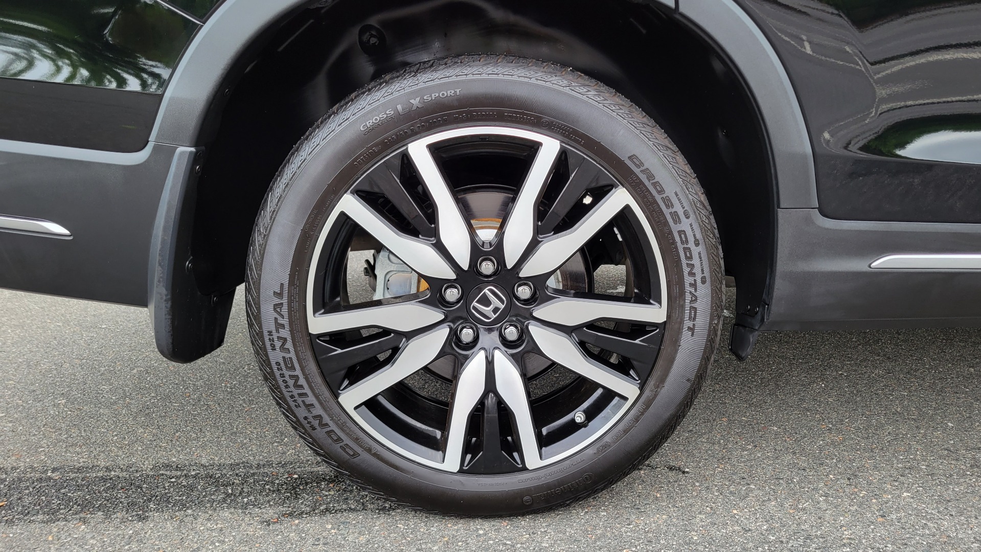 Used 2020 Honda PILOT TOURING 7-PASSENGER / NAV / SUNROOF / ENTERTAINMENT / 3-ROW for sale Sold at Formula Imports in Charlotte NC 28227 88