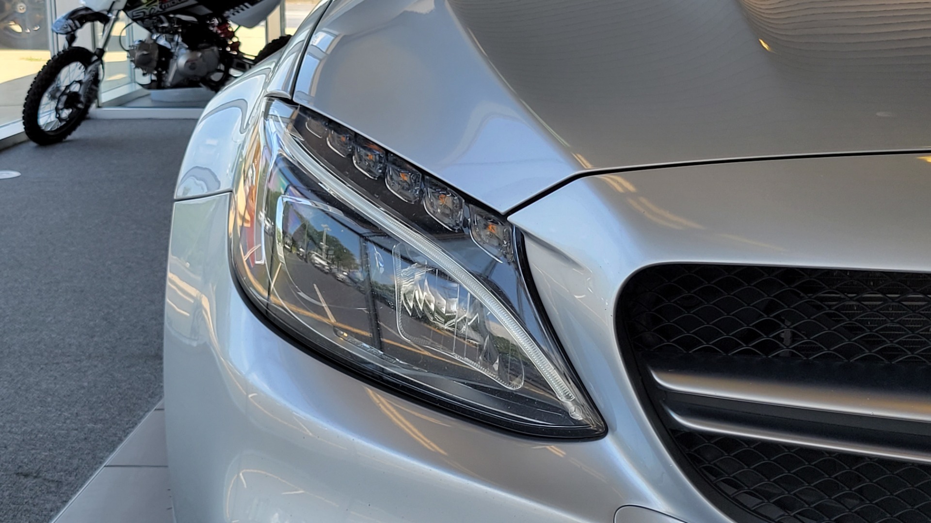 Used 2018 Mercedes-Benz C-CLASS AMG C 63 S CABRIOLET / 4.0L V8 / 7-SPD AUTO / PREMIUM / AMG PERF for sale $71,995 at Formula Imports in Charlotte NC 28227 16