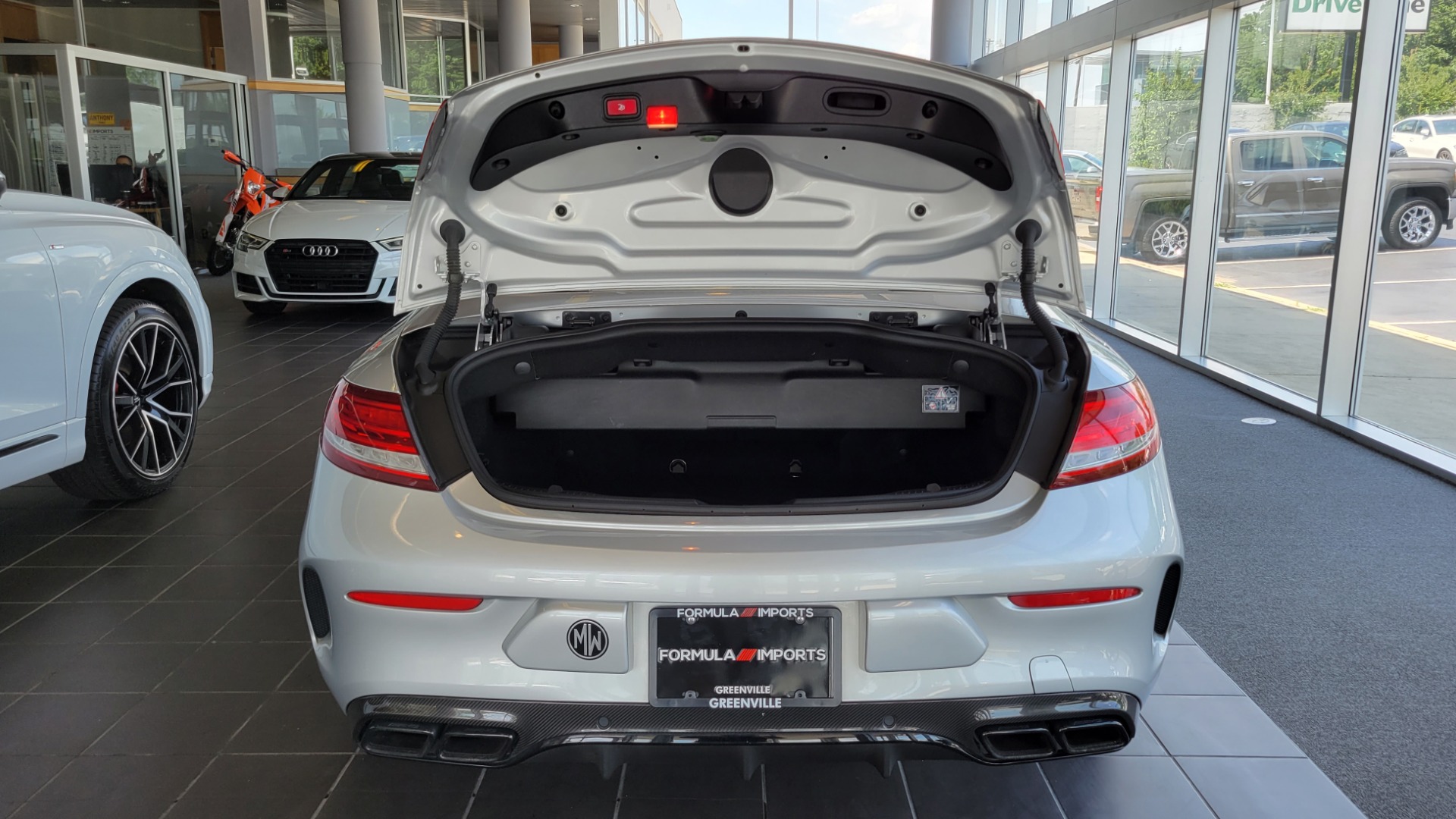 Used 2018 Mercedes-Benz C-CLASS AMG C 63 S CABRIOLET / 4.0L V8 / 7-SPD AUTO / PREMIUM / AMG PERF for sale $71,995 at Formula Imports in Charlotte NC 28227 29