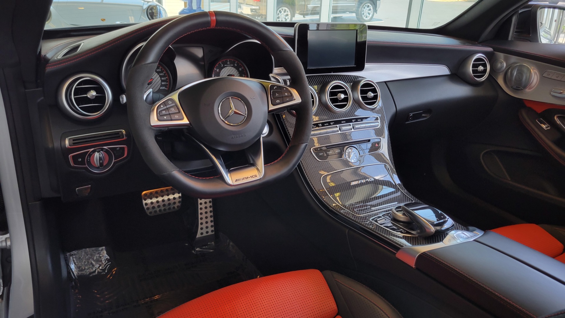 Used 2018 Mercedes-Benz C-CLASS AMG C 63 S CABRIOLET / 4.0L V8 / 7-SPD AUTO / PREMIUM / AMG PERF for sale $71,995 at Formula Imports in Charlotte NC 28227 43