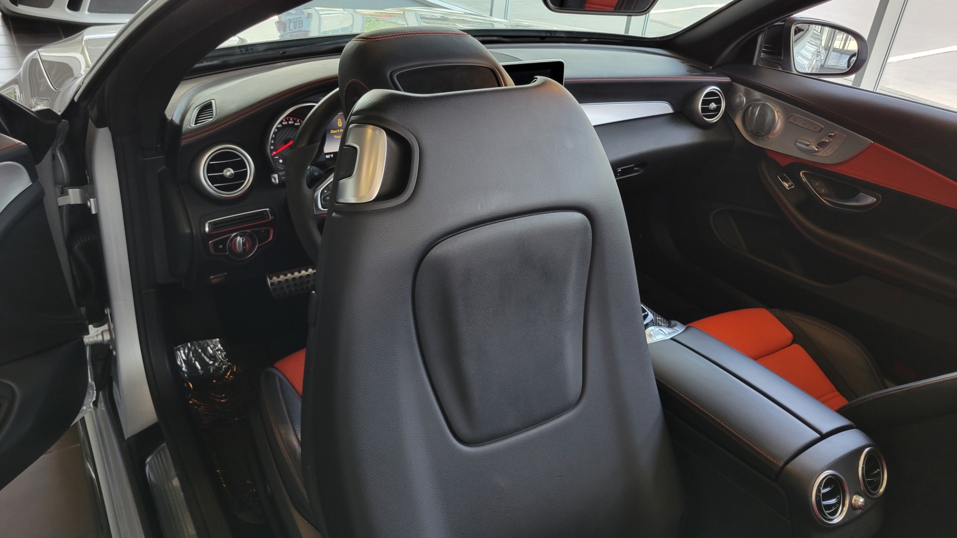 Used 2018 Mercedes-Benz C-CLASS AMG C 63 S CABRIOLET / 4.0L V8 / 7-SPD AUTO / PREMIUM / AMG PERF for sale $71,995 at Formula Imports in Charlotte NC 28227 67