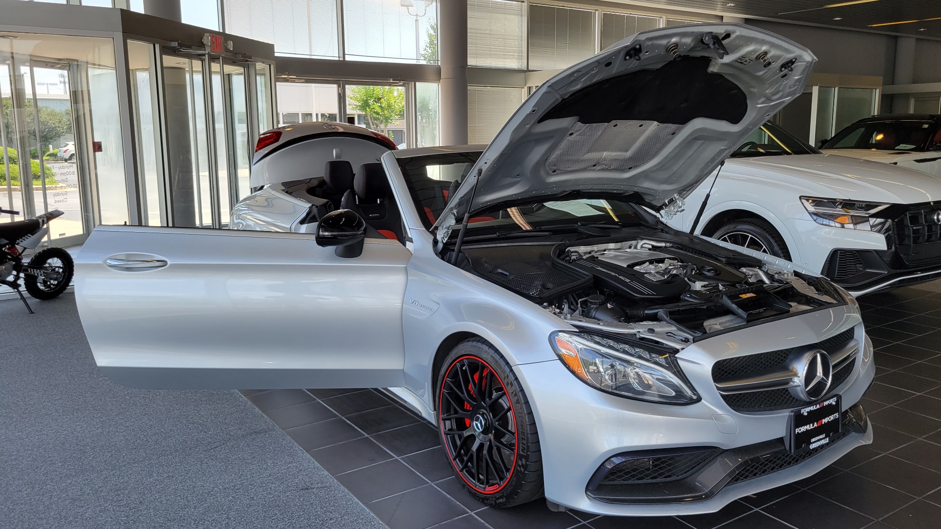 Used 2018 Mercedes-Benz C-CLASS AMG C 63 S CABRIOLET / 4.0L V8 / 7-SPD AUTO / PREMIUM / AMG PERF for sale $71,995 at Formula Imports in Charlotte NC 28227 9