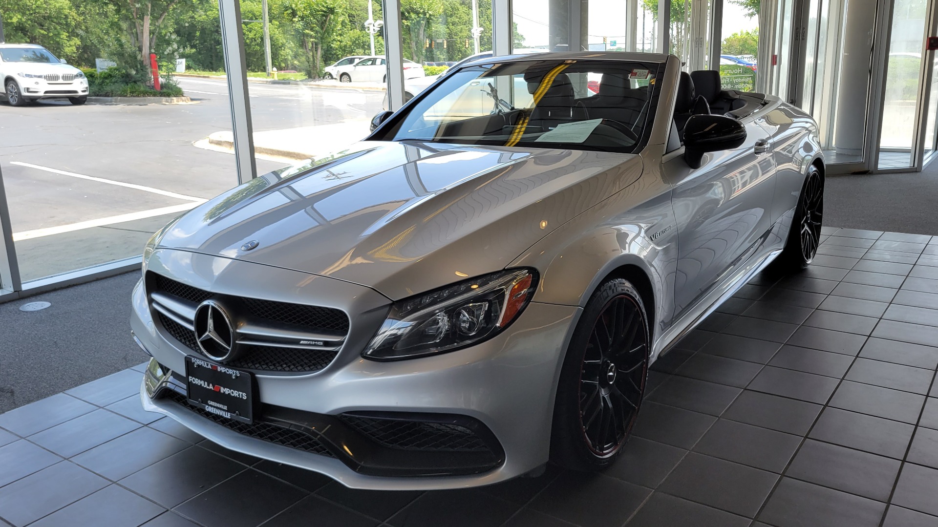 Used 2018 Mercedes-Benz C-CLASS AMG C 63 S CABRIOLET / 4.0L V8 / 7-SPD AUTO / PREMIUM / AMG PERF for sale $71,995 at Formula Imports in Charlotte NC 28227 1