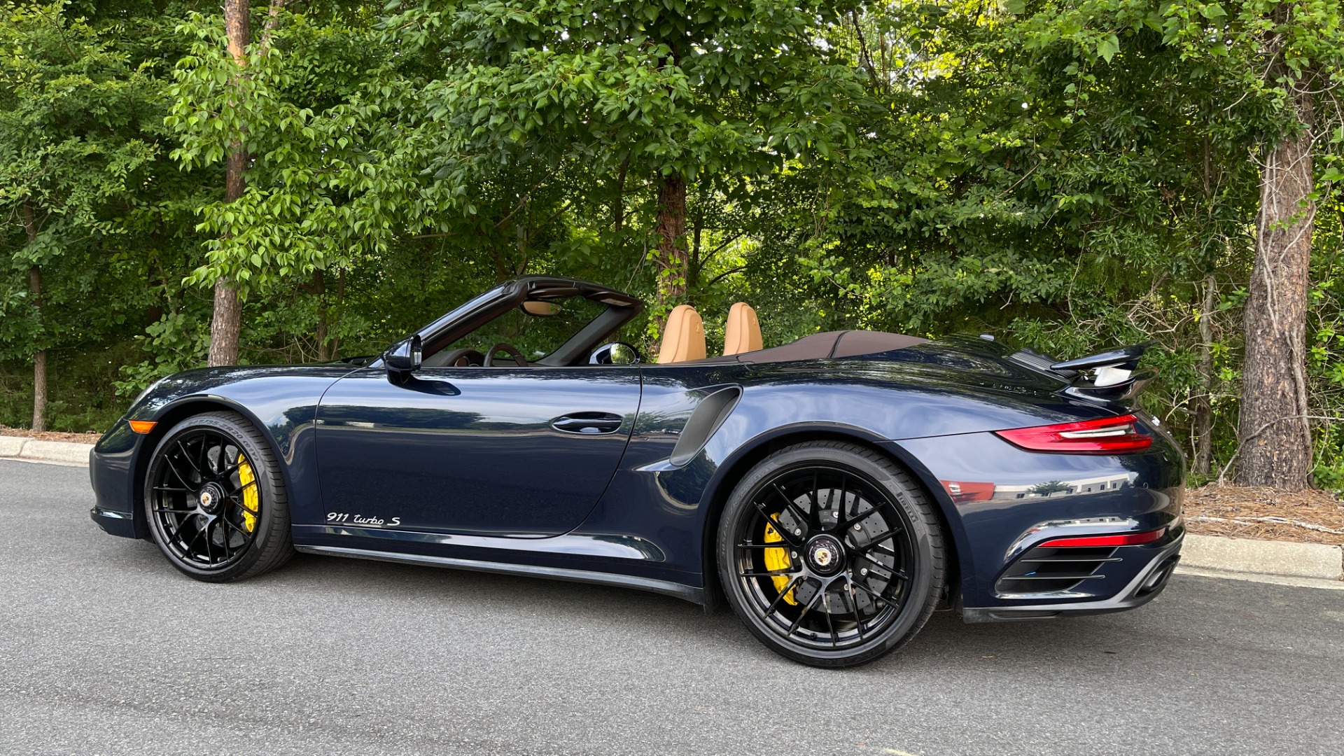 Used 2017 Porsche 911 Turbo S / CABRIOLET / FRONT LIFT / PDK / 20IN WHEELS for sale Sold at Formula Imports in Charlotte NC 28227 10