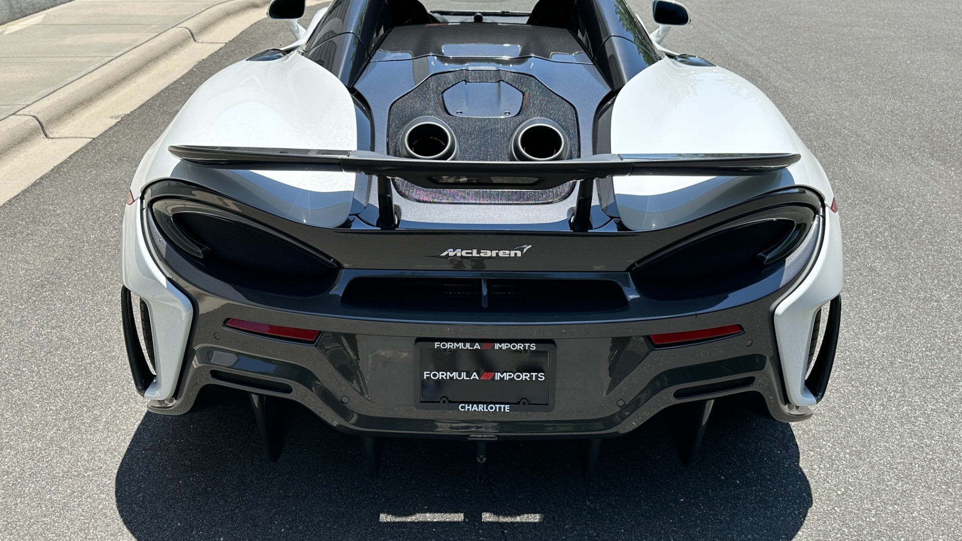 Used 2020 McLaren 600LT SPIDER / FRONT PPF / LEATHER INT / MSO BELTS / CARBON FIBER INT for sale $295,000 at Formula Imports in Charlotte NC 28227 11