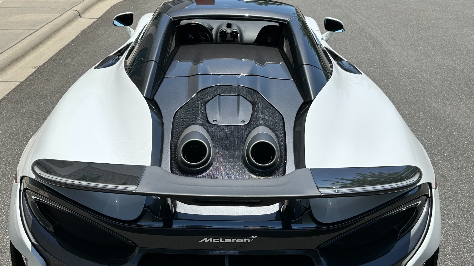 Used 2020 McLaren 600LT SPIDER / FRONT PPF / LEATHER INT / MSO BELTS / CARBON FIBER INT for sale $295,000 at Formula Imports in Charlotte NC 28227 13