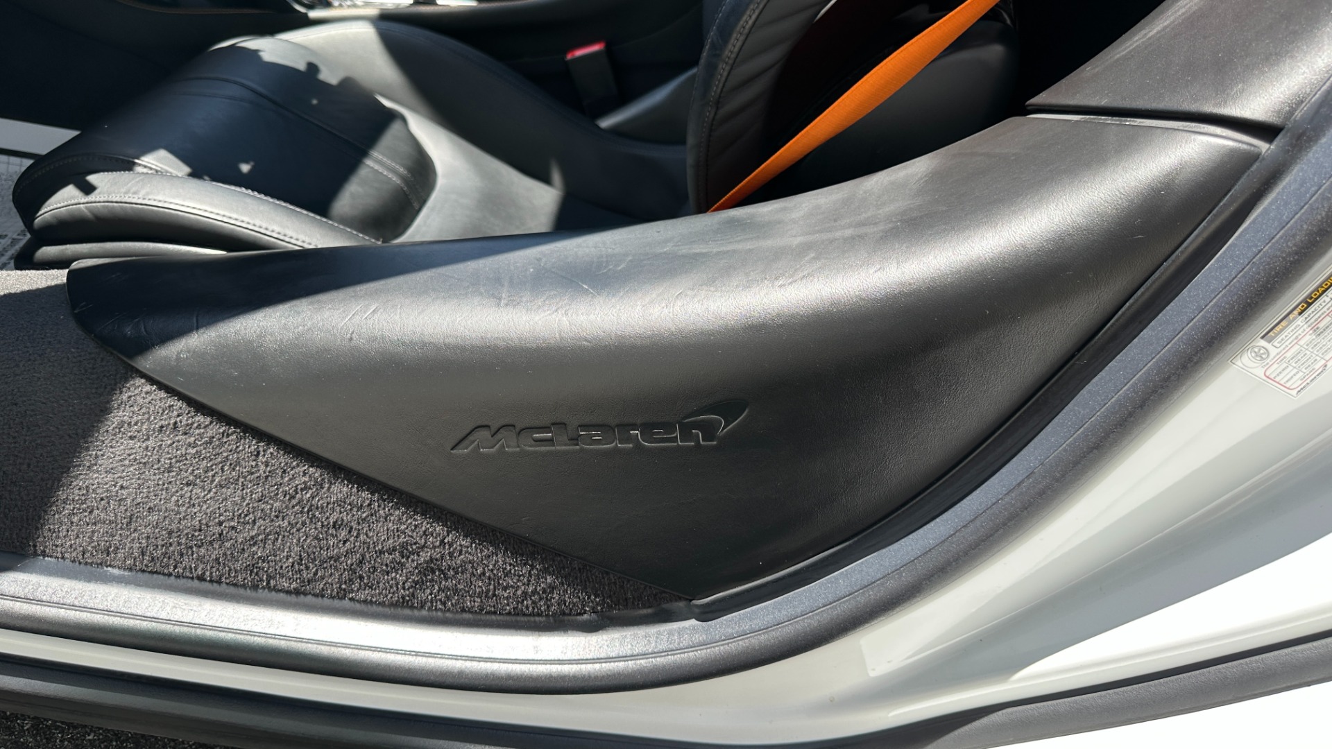 Used 2020 McLaren 600LT SPIDER / FRONT PPF / LEATHER INT / MSO BELTS / CARBON FIBER INT for sale Sold at Formula Imports in Charlotte NC 28227 26