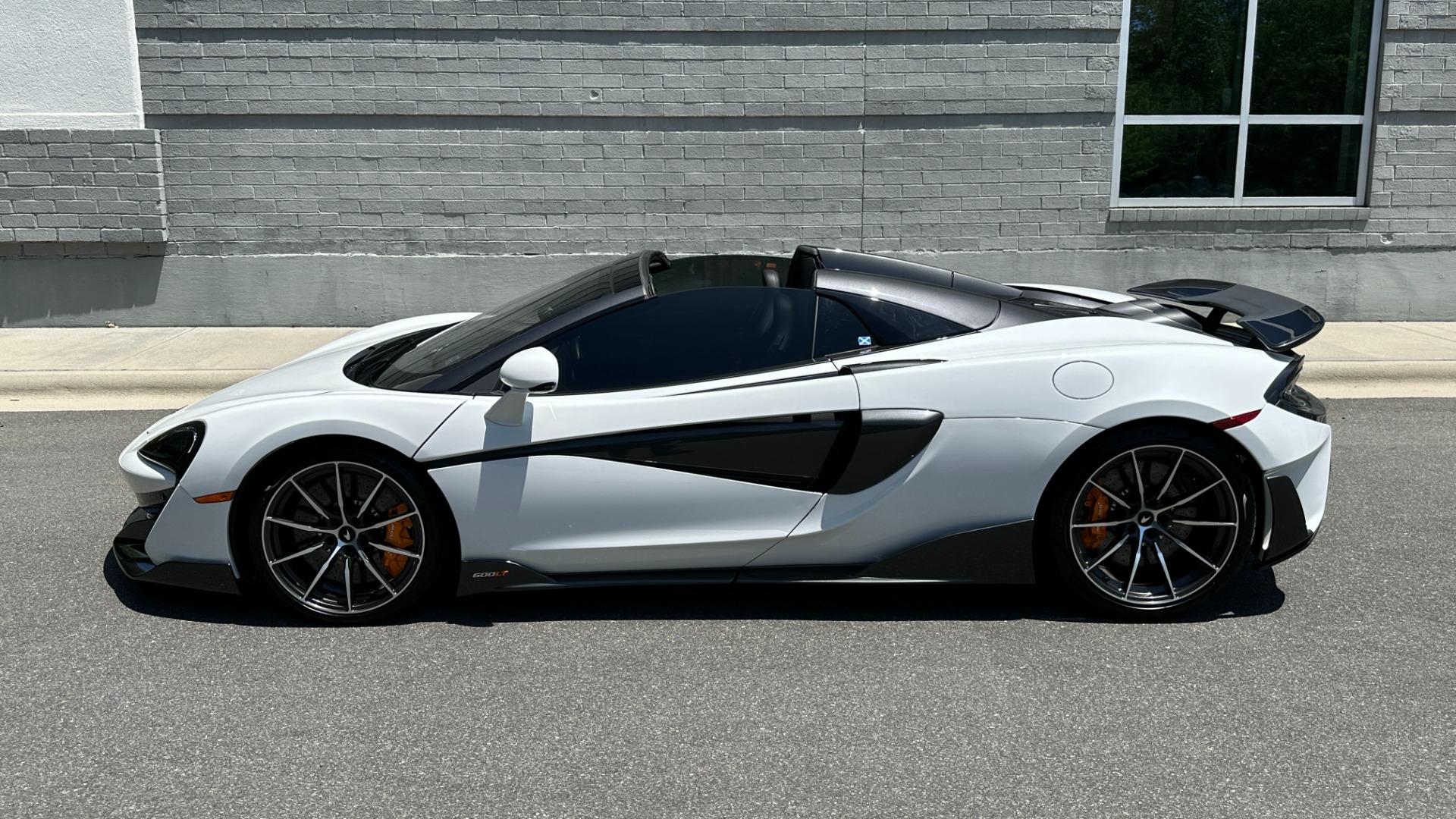 Used 2020 McLaren 600LT SPIDER / FRONT PPF / LEATHER INT / MSO BELTS / CARBON FIBER INT for sale $295,000 at Formula Imports in Charlotte NC 28227 3