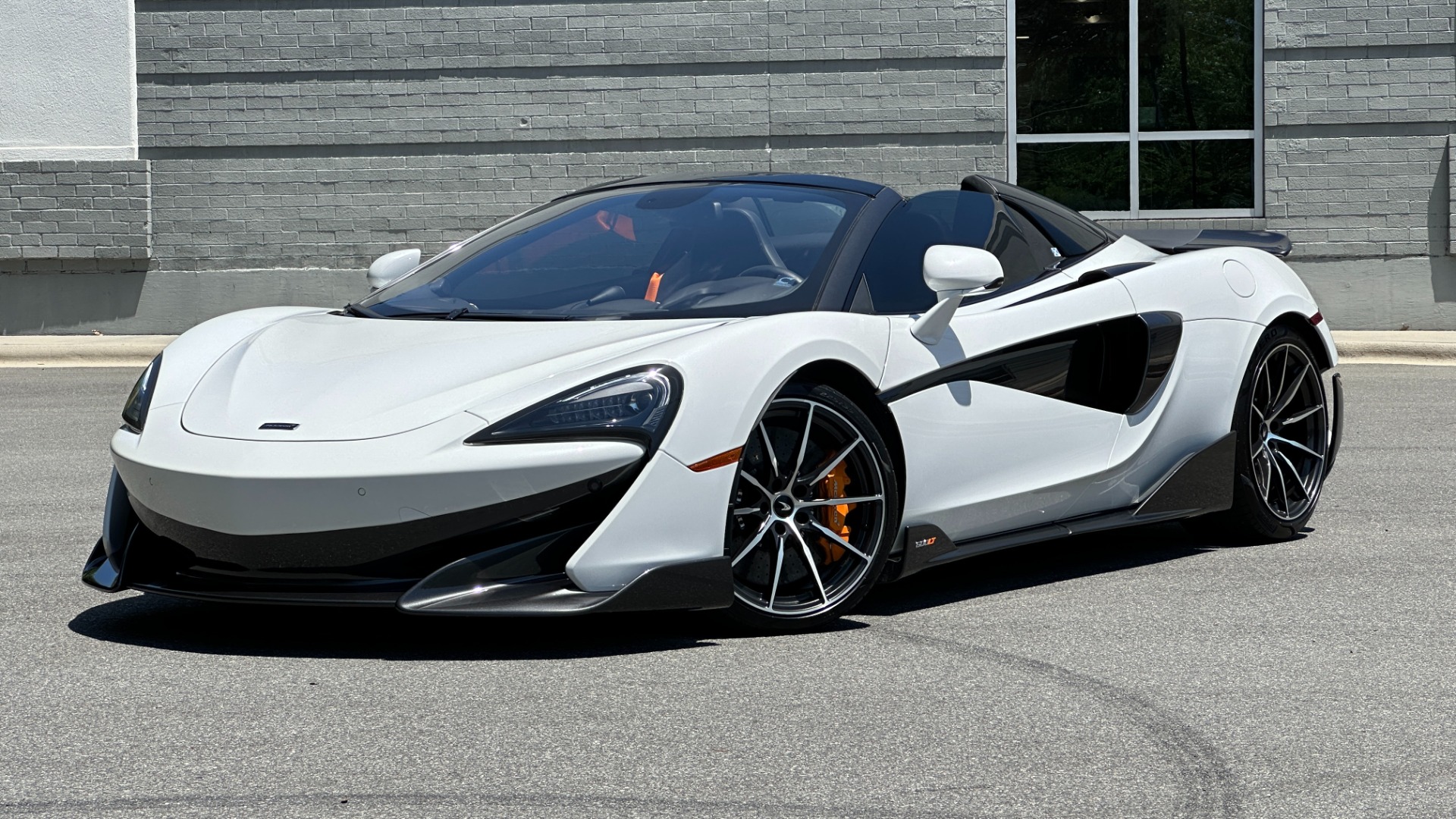 Used 2020 McLaren 600LT SPIDER / FRONT PPF / LEATHER INT / MSO BELTS / CARBON FIBER INT for sale $295,000 at Formula Imports in Charlotte NC 28227 47