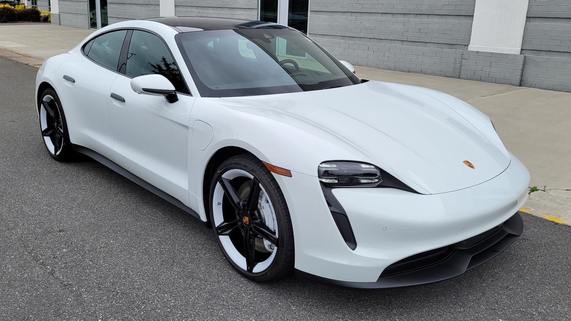 Used 2022 Porsche TAYCAN 4DR SEDAN / PREMIUM / NAV / GLASS ROOF / PSCB / SPORT SOUND for sale Sold at Formula Imports in Charlotte NC 28227 6