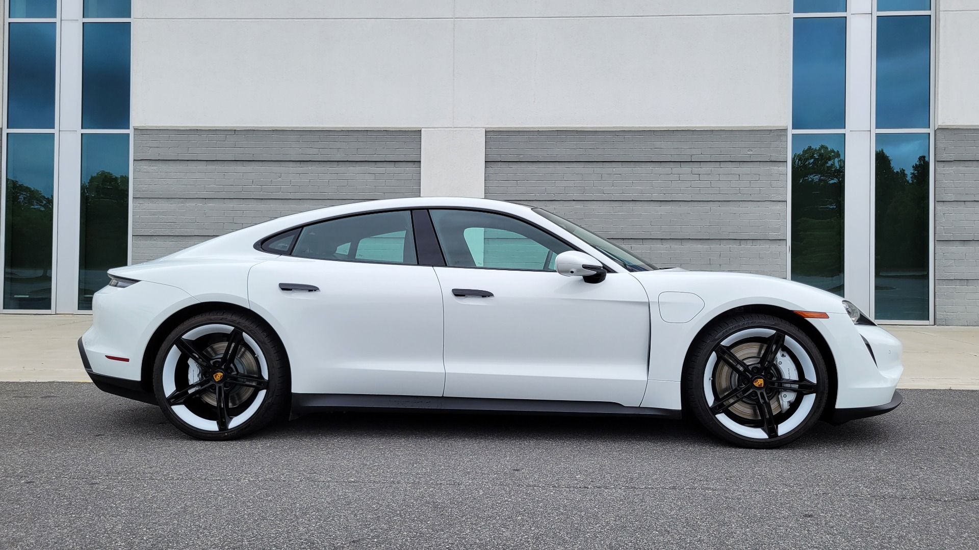 Used 2022 Porsche TAYCAN 4DR SEDAN / PREMIUM / NAV / GLASS ROOF / PSCB / SPORT SOUND for sale Sold at Formula Imports in Charlotte NC 28227 7