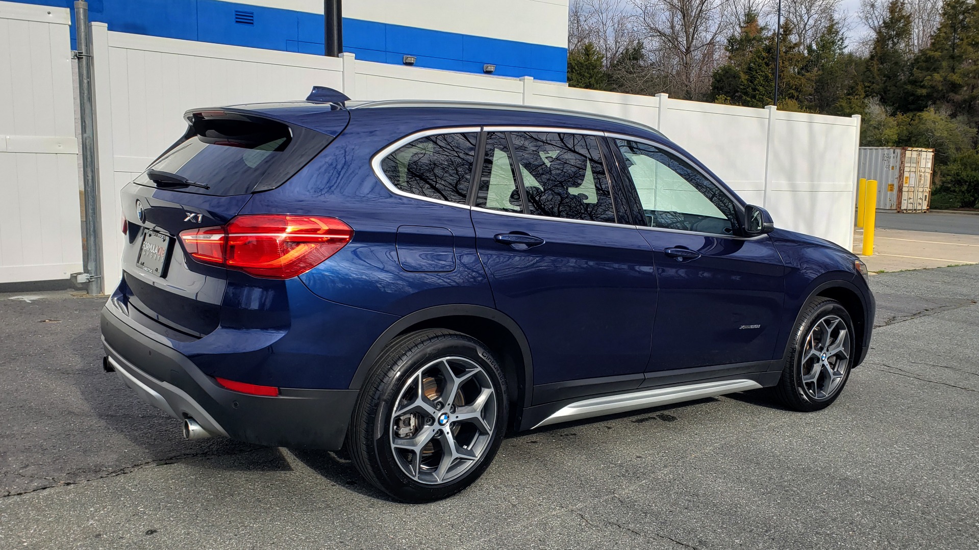 Used 2017 BMW X1 XDRIVE28I PREMIUM / NAV / SNRF / DRVR ASST / CLD WTHR for sale Sold at Formula Imports in Charlotte NC 28227 6