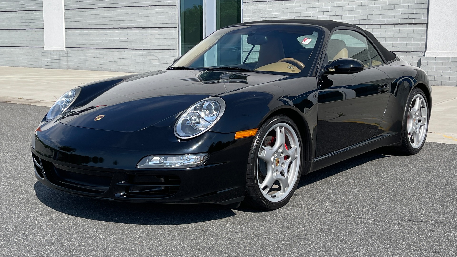 Used 2006 Porsche 911 CARRERA S CABRIOLET / BOSE / CD CHANGER / PWR SEAT PKG / HTD STS for sale $60,999 at Formula Imports in Charlotte NC 28227 30