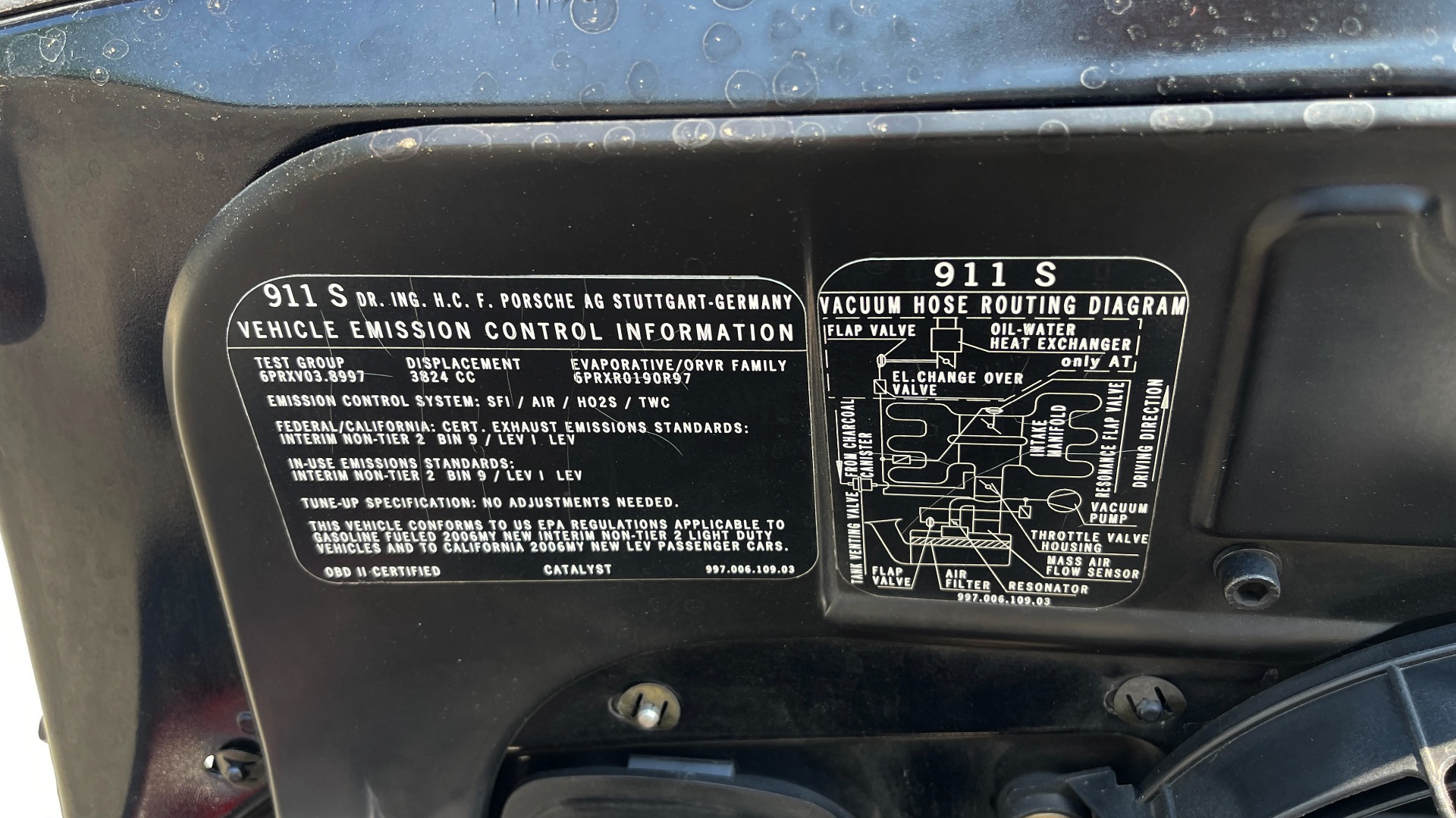 Used 2006 Porsche 911 CARRERA S CABRIOLET / BOSE / CD CHANGER / PWR SEAT PKG / HTD STS for sale $60,999 at Formula Imports in Charlotte NC 28227 32