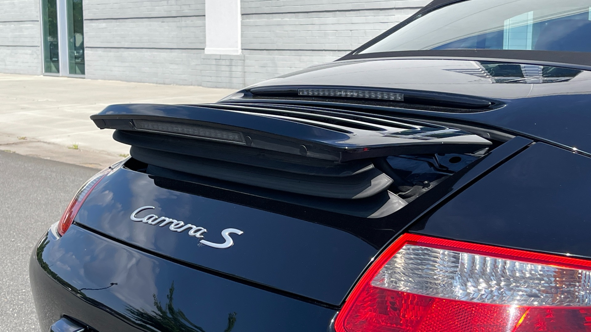 Used 2006 Porsche 911 CARRERA S CABRIOLET / BOSE / CD CHANGER / PWR SEAT PKG / HTD STS for sale $60,999 at Formula Imports in Charlotte NC 28227 38