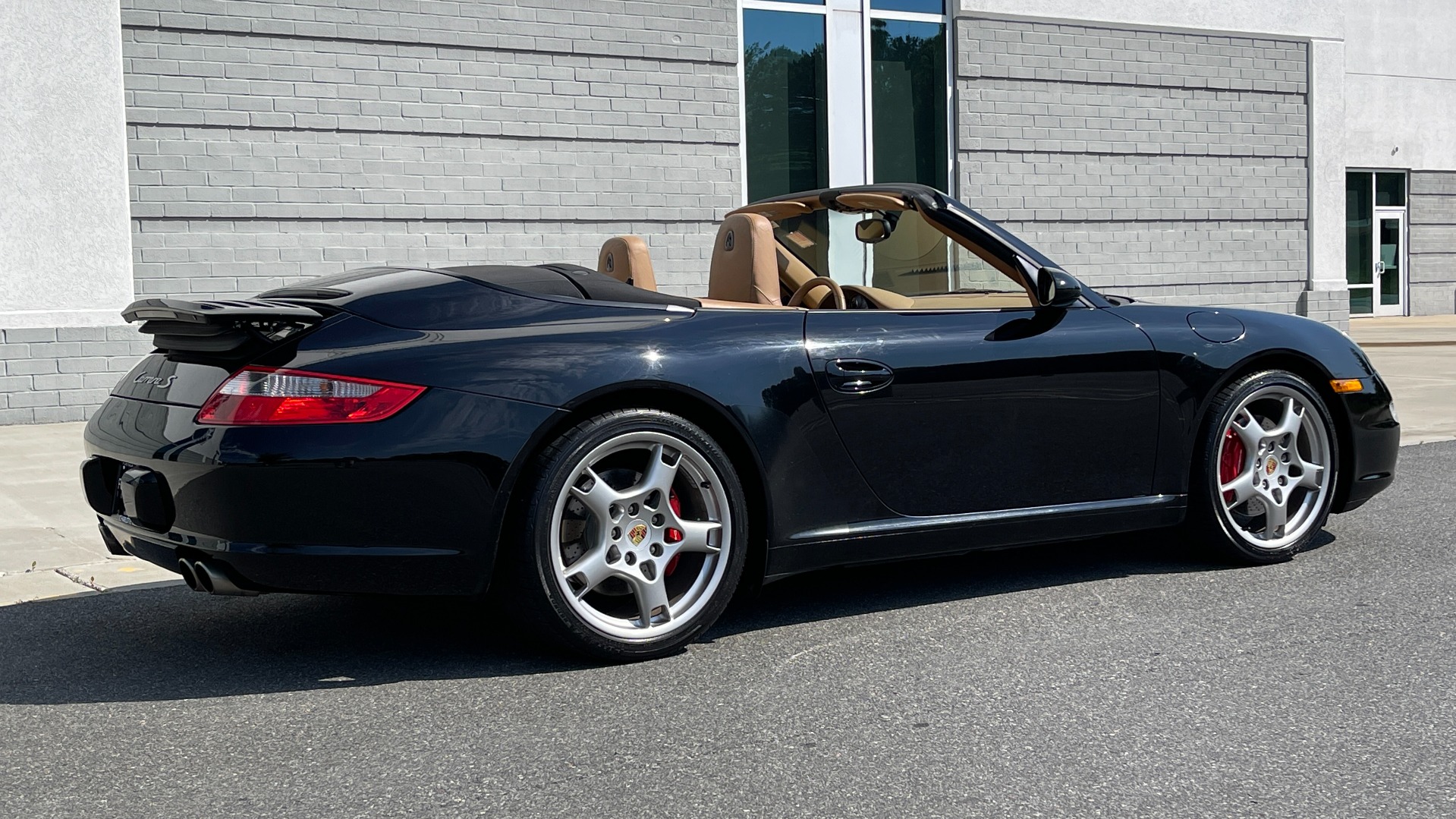 Used 2006 Porsche 911 CARRERA S CABRIOLET / BOSE / CD CHANGER / PWR SEAT PKG / HTD STS for sale $60,999 at Formula Imports in Charlotte NC 28227 4