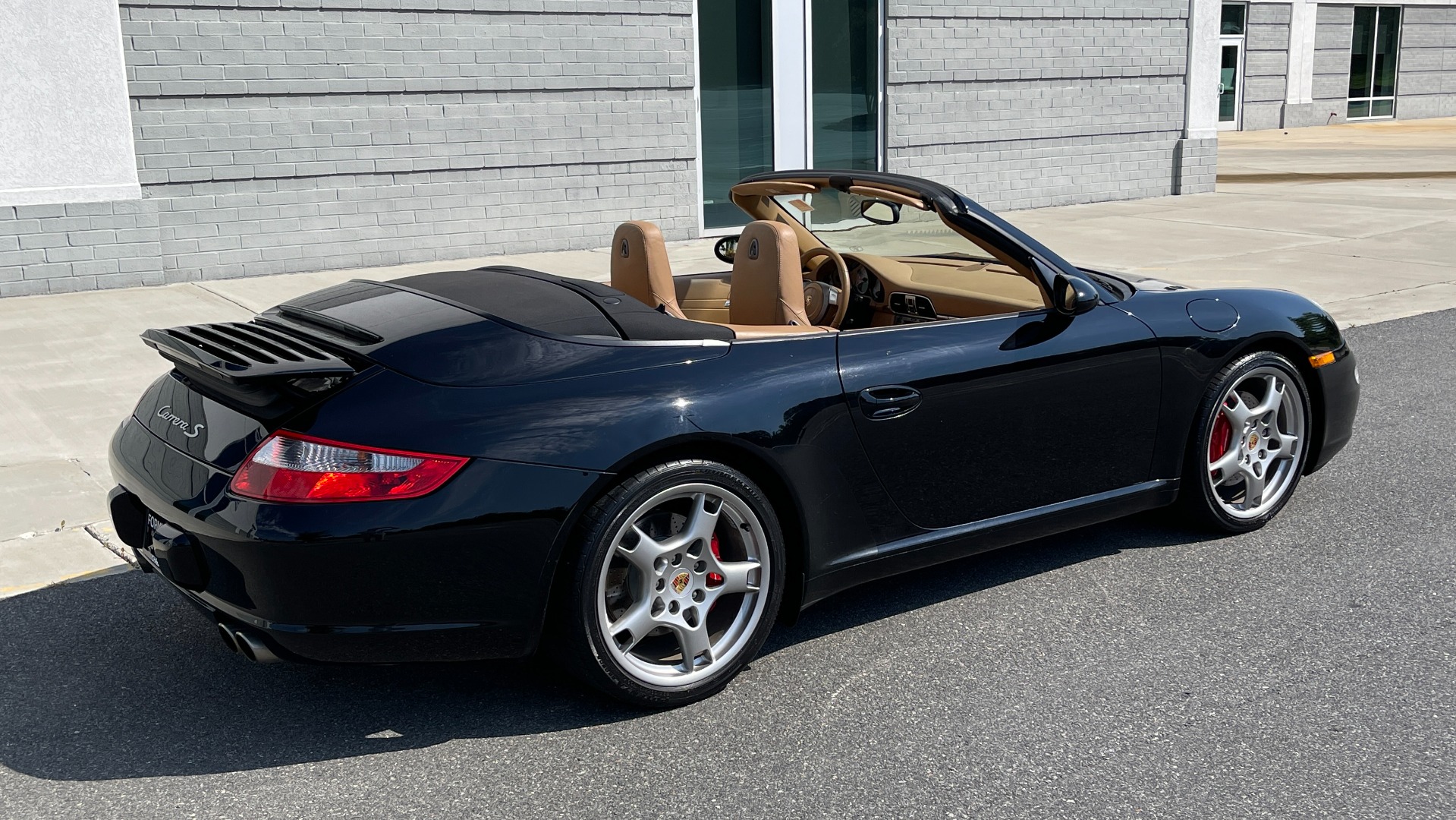 Used 2006 Porsche 911 CARRERA S CABRIOLET / BOSE / CD CHANGER / PWR SEAT PKG / HTD STS for sale $56,400 at Formula Imports in Charlotte NC 28227 5