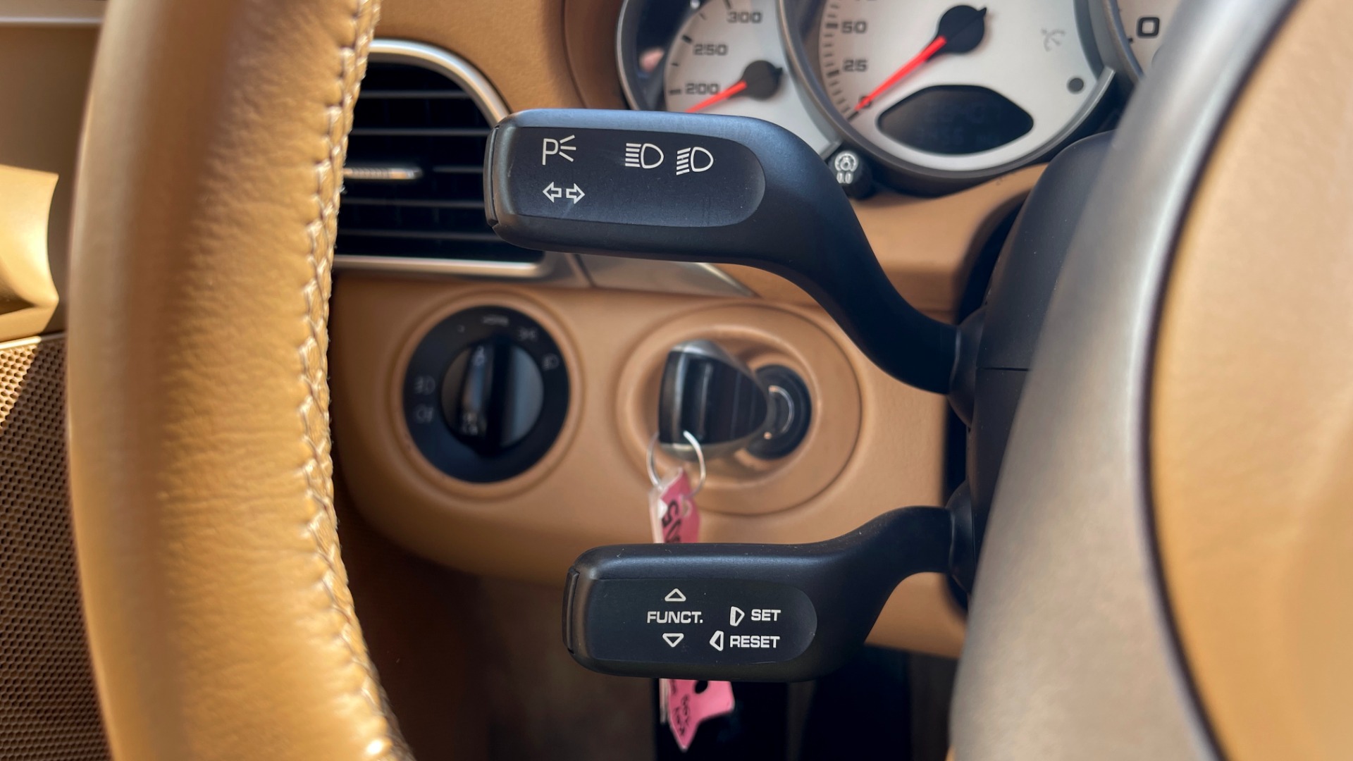 Used 2006 Porsche 911 CARRERA S CABRIOLET / BOSE / CD CHANGER / PWR SEAT PKG / HTD STS for sale $60,999 at Formula Imports in Charlotte NC 28227 58
