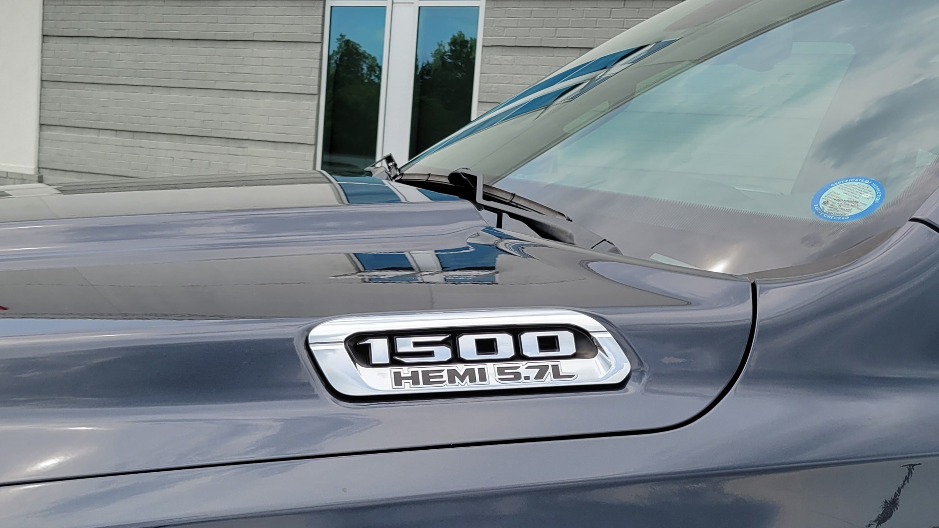 Used 2019 Ram 1500 BIG HORN QUAD CAB 4X2 / 5.7L HEMI / 8-SPD AUTO / CAMERA for sale $33,900 at Formula Imports in Charlotte NC 28227 13