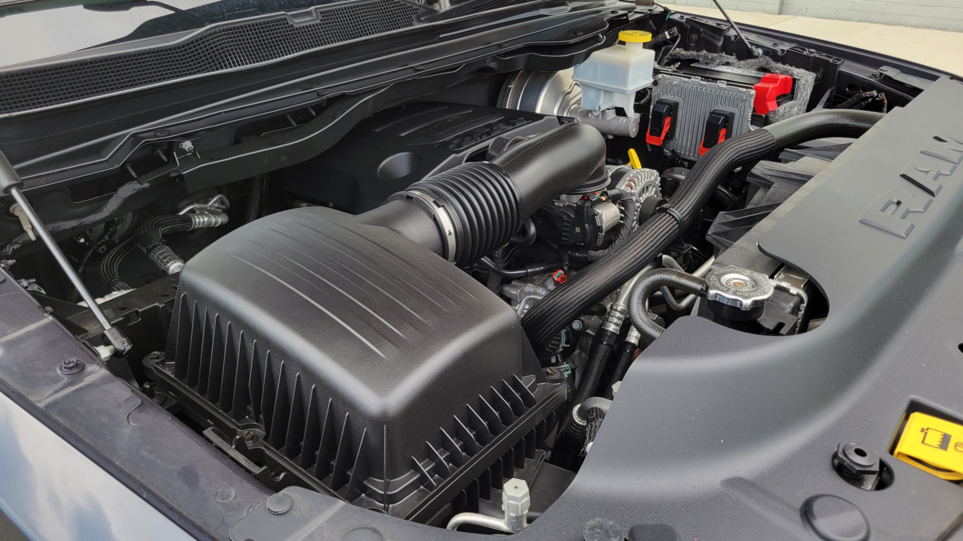 Used 2019 Ram 1500 BIG HORN QUAD CAB 4X2 / 5.7L HEMI / 8-SPD AUTO / CAMERA for sale Sold at Formula Imports in Charlotte NC 28227 18