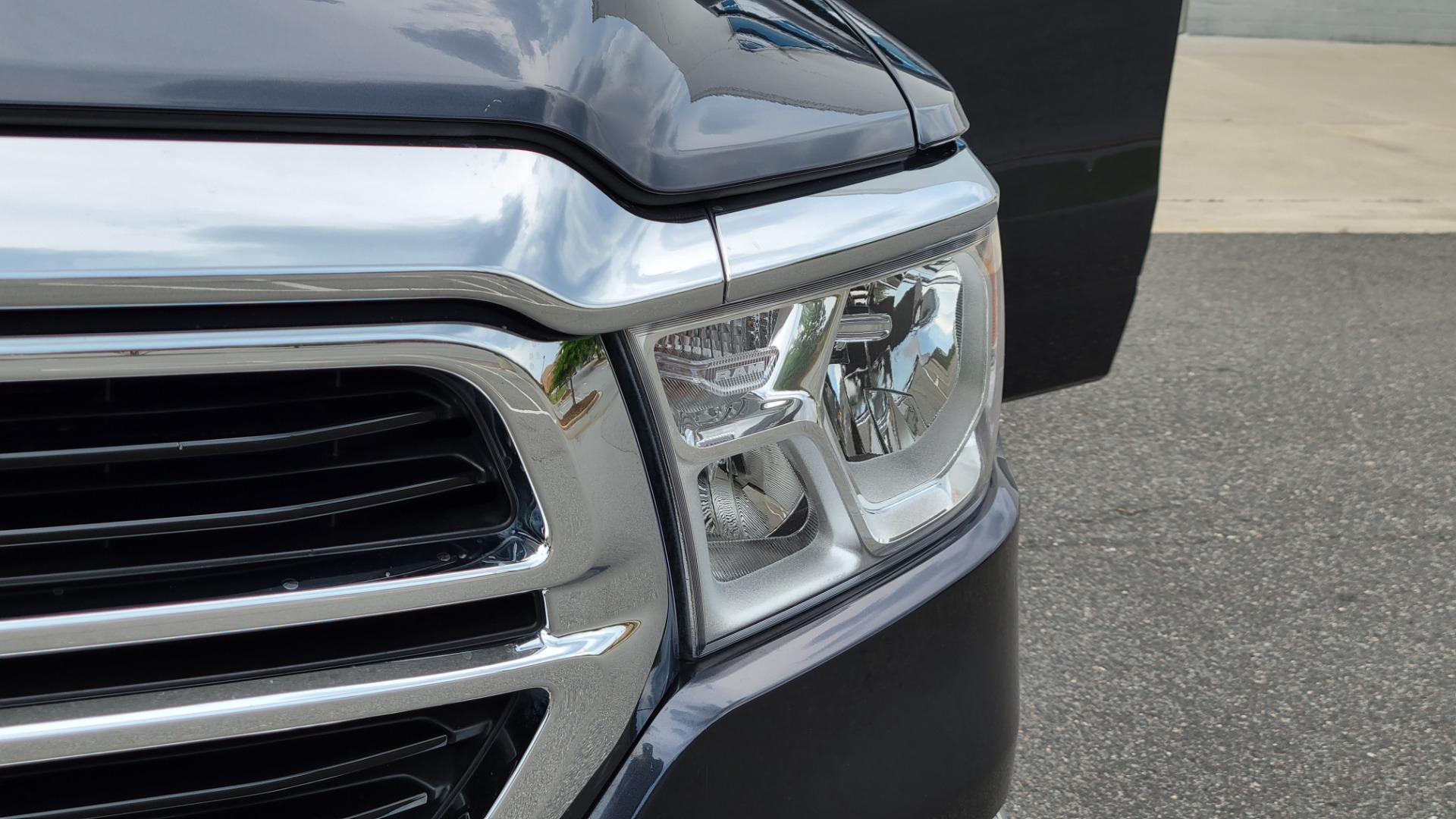 Used 2019 Ram 1500 BIG HORN QUAD CAB 4X2 / 5.7L HEMI / 8-SPD AUTO / CAMERA for sale Sold at Formula Imports in Charlotte NC 28227 25