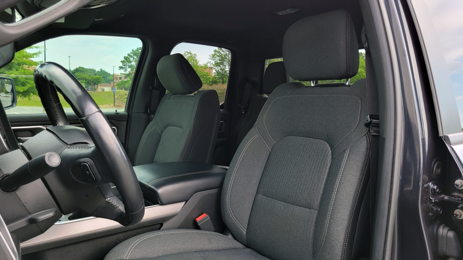 Used 2019 Ram 1500 BIG HORN QUAD CAB 4X2 / 5.7L HEMI / 8-SPD AUTO / CAMERA for sale Sold at Formula Imports in Charlotte NC 28227 38