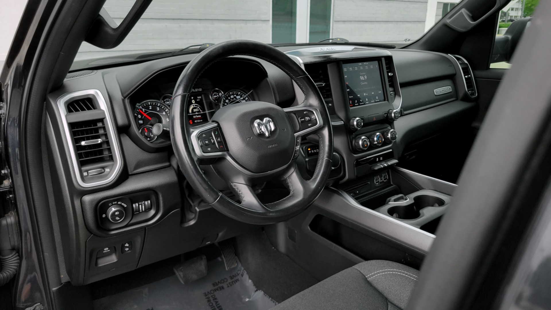 Used 2019 Ram 1500 BIG HORN QUAD CAB 4X2 / 5.7L HEMI / 8-SPD AUTO / CAMERA for sale Sold at Formula Imports in Charlotte NC 28227 39