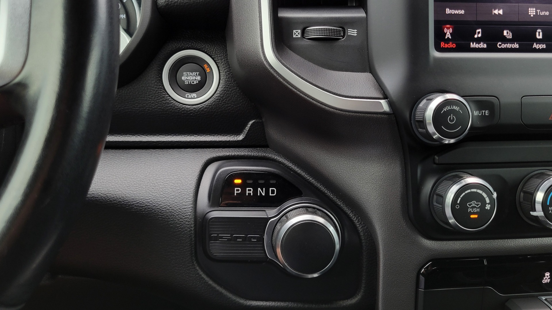 Used 2019 Ram 1500 BIG HORN QUAD CAB 4X2 / 5.7L HEMI / 8-SPD AUTO / CAMERA for sale Sold at Formula Imports in Charlotte NC 28227 44