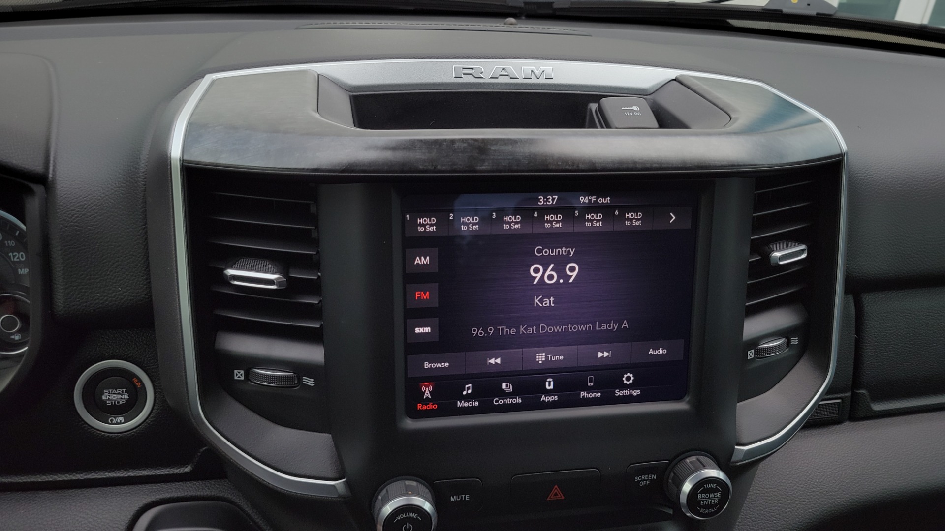 Used 2019 Ram 1500 BIG HORN QUAD CAB 4X2 / 5.7L HEMI / 8-SPD AUTO / CAMERA for sale Sold at Formula Imports in Charlotte NC 28227 45