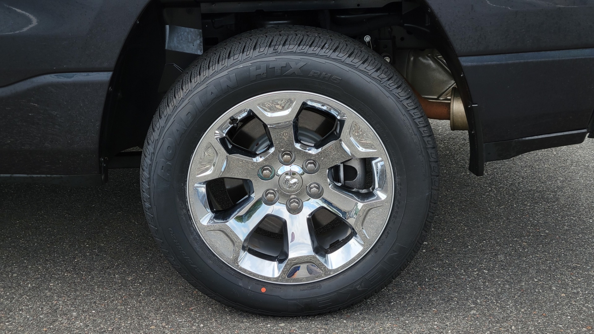 Used 2019 Ram 1500 BIG HORN QUAD CAB 4X2 / 5.7L HEMI / 8-SPD AUTO / CAMERA for sale Sold at Formula Imports in Charlotte NC 28227 80