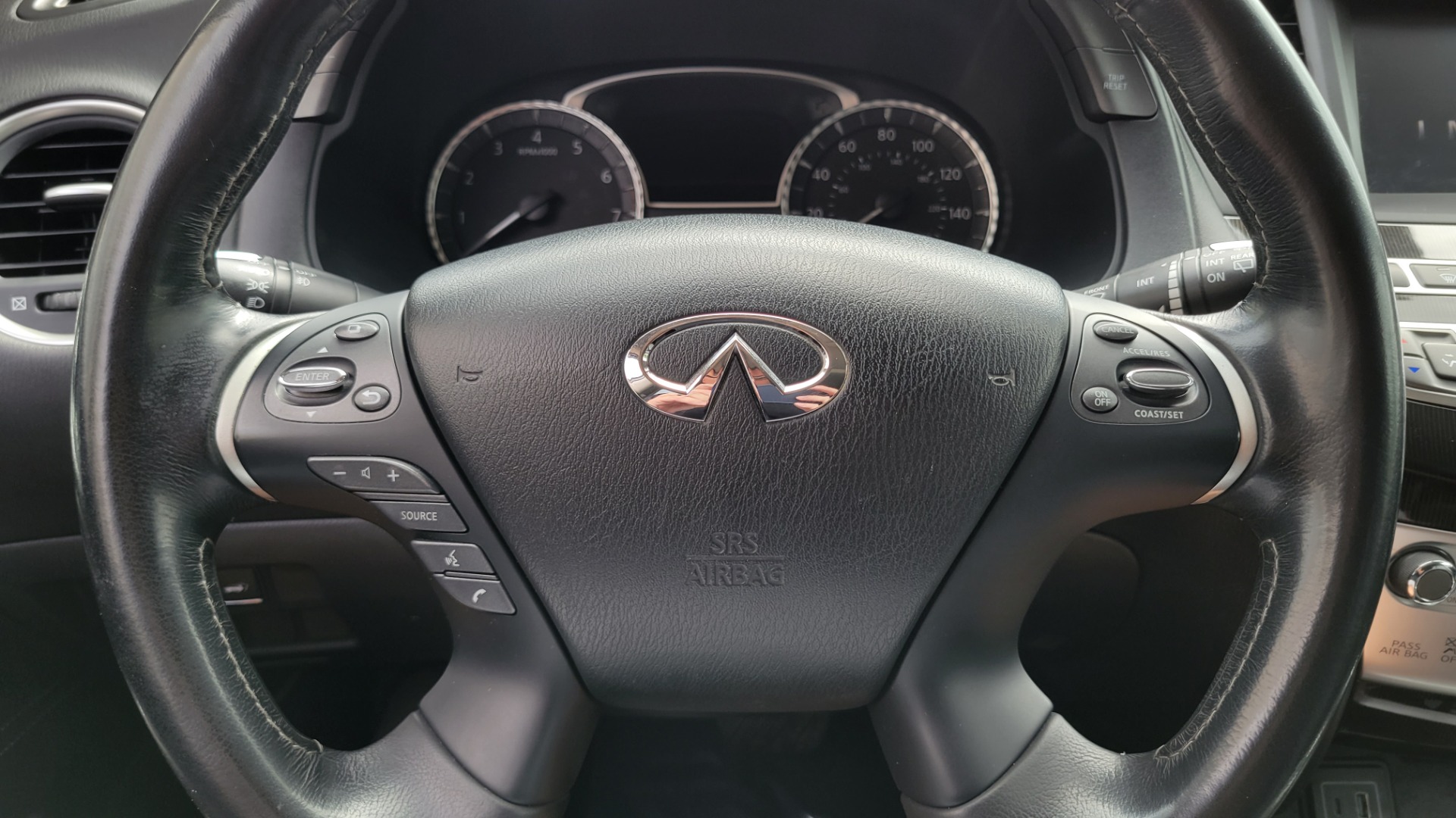 Used 2019 INFINITI QX60 PURE 3.5L / AWD / NAV / SUNROOF / 3-ROW / CAMERA for sale Sold at Formula Imports in Charlotte NC 28227 29