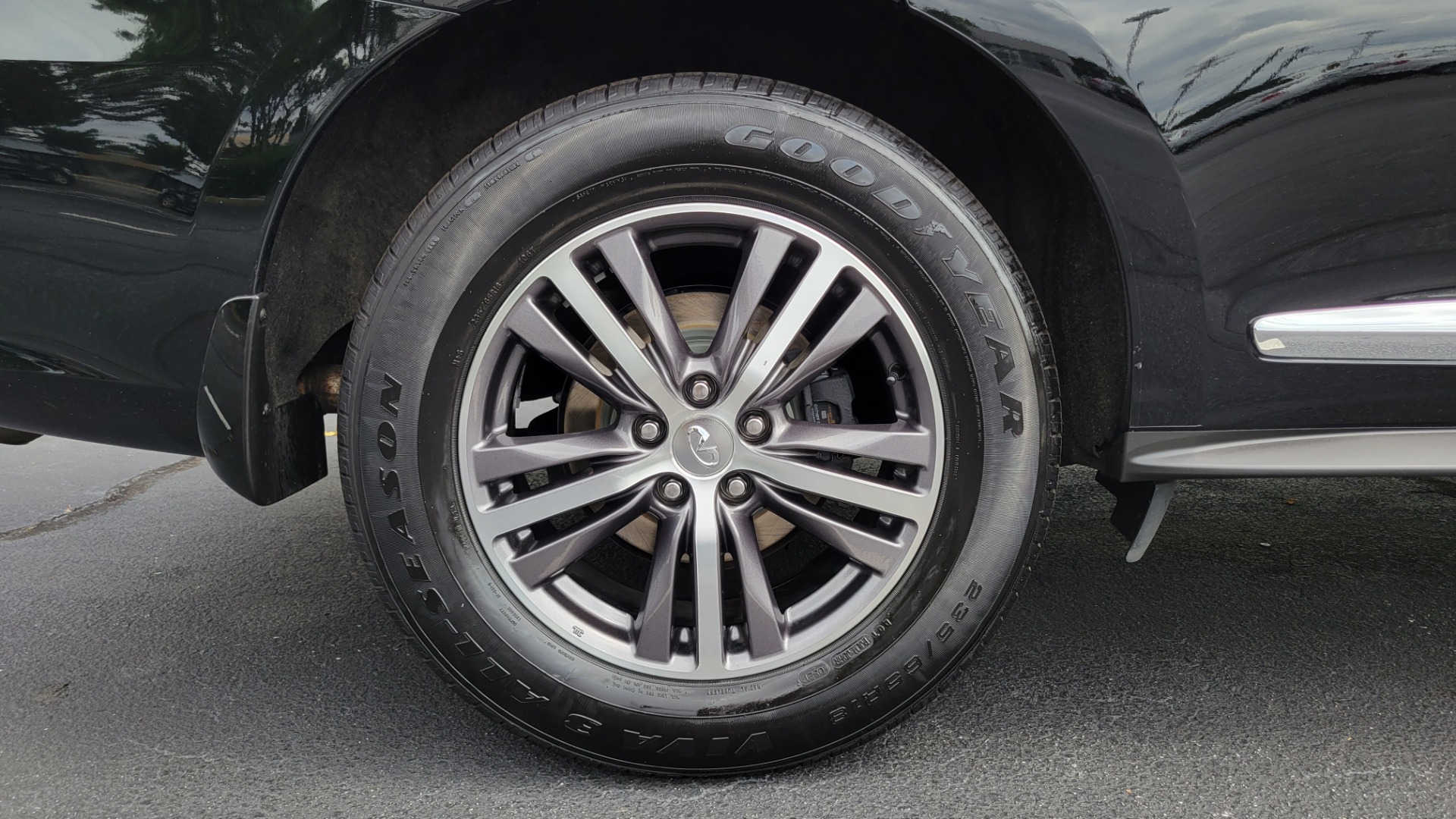 Used 2019 INFINITI QX60 PURE 3.5L / AWD / NAV / SUNROOF / 3-ROW / CAMERA for sale Sold at Formula Imports in Charlotte NC 28227 73
