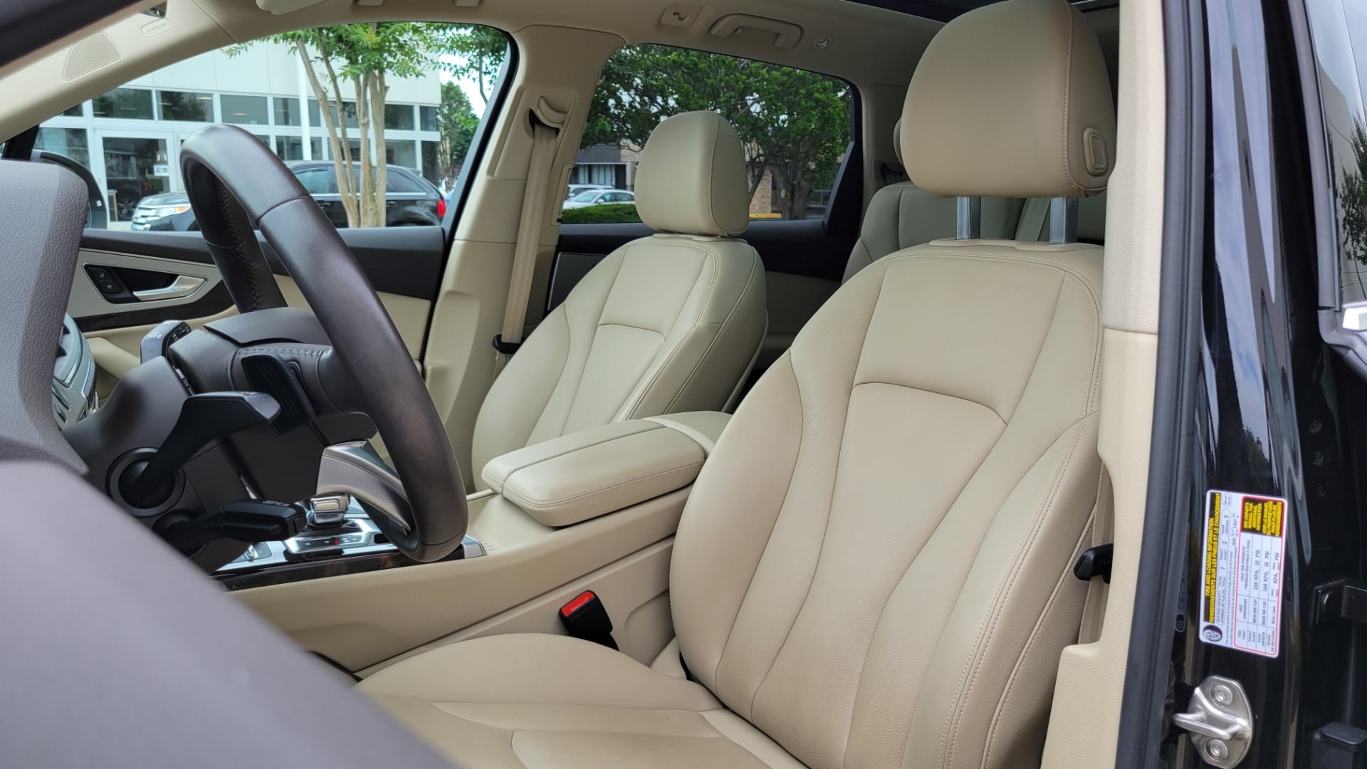 Used 2019 Audi Q7 PREMIUM PLUS / COLD WTHR / NAV / SUNROOF / 3-ROW / CAMERA for sale Sold at Formula Imports in Charlotte NC 28227 33