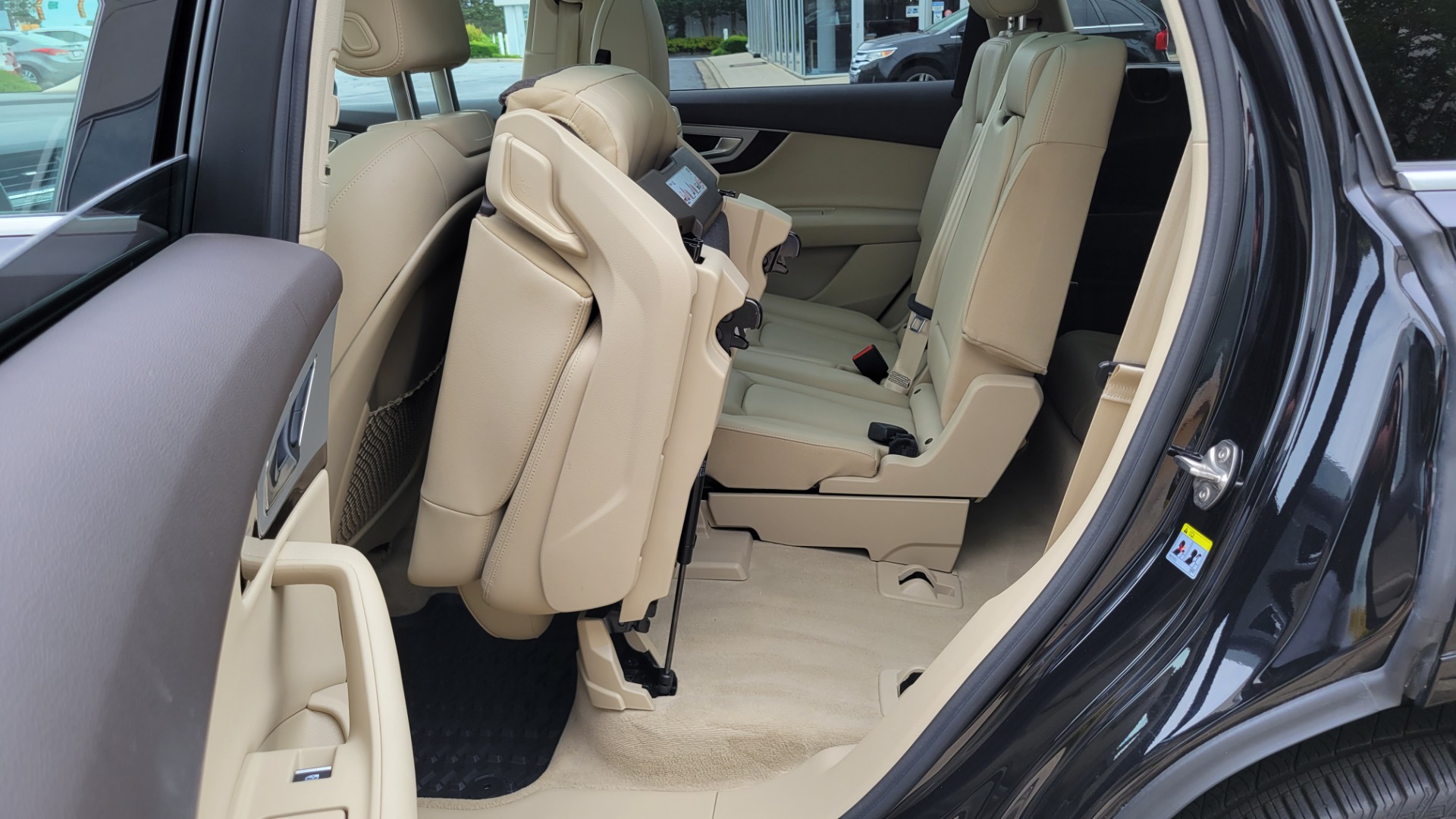 Used 2019 Audi Q7 PREMIUM PLUS / COLD WTHR / NAV / SUNROOF / 3-ROW / CAMERA for sale $45,295 at Formula Imports in Charlotte NC 28227 66