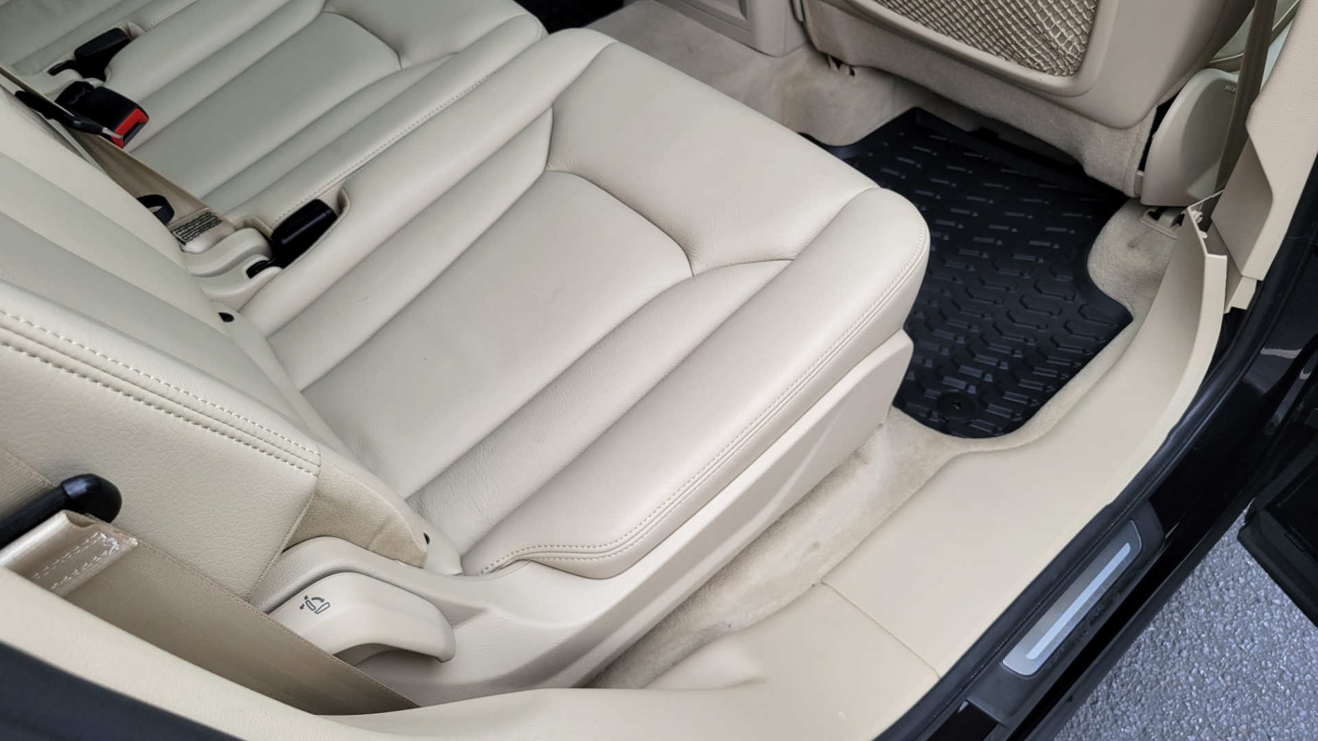 Used 2019 Audi Q7 PREMIUM PLUS / COLD WTHR / NAV / SUNROOF / 3-ROW / CAMERA for sale Sold at Formula Imports in Charlotte NC 28227 80