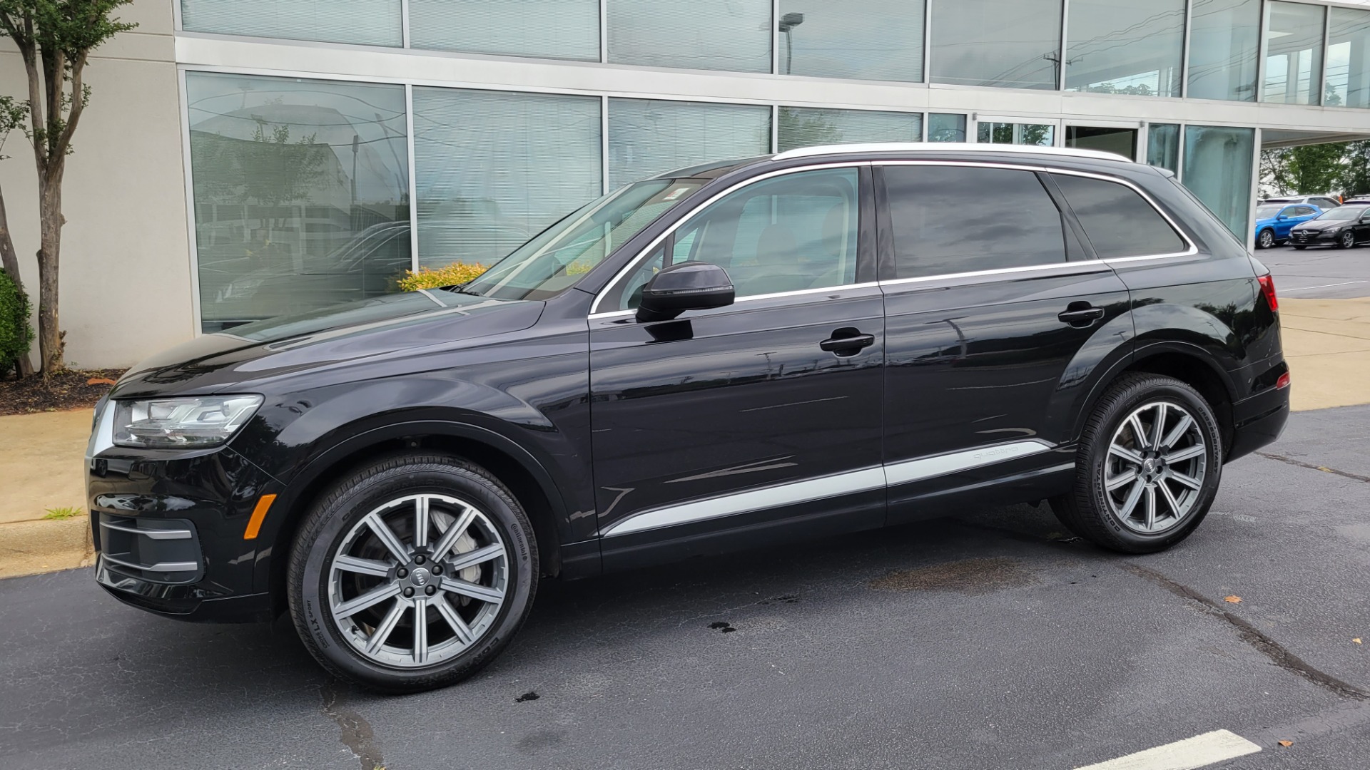 Used 2019 Audi Q7 PREMIUM PLUS / COLD WTHR / NAV / SUNROOF / 3-ROW / CAMERA for sale Sold at Formula Imports in Charlotte NC 28227 1