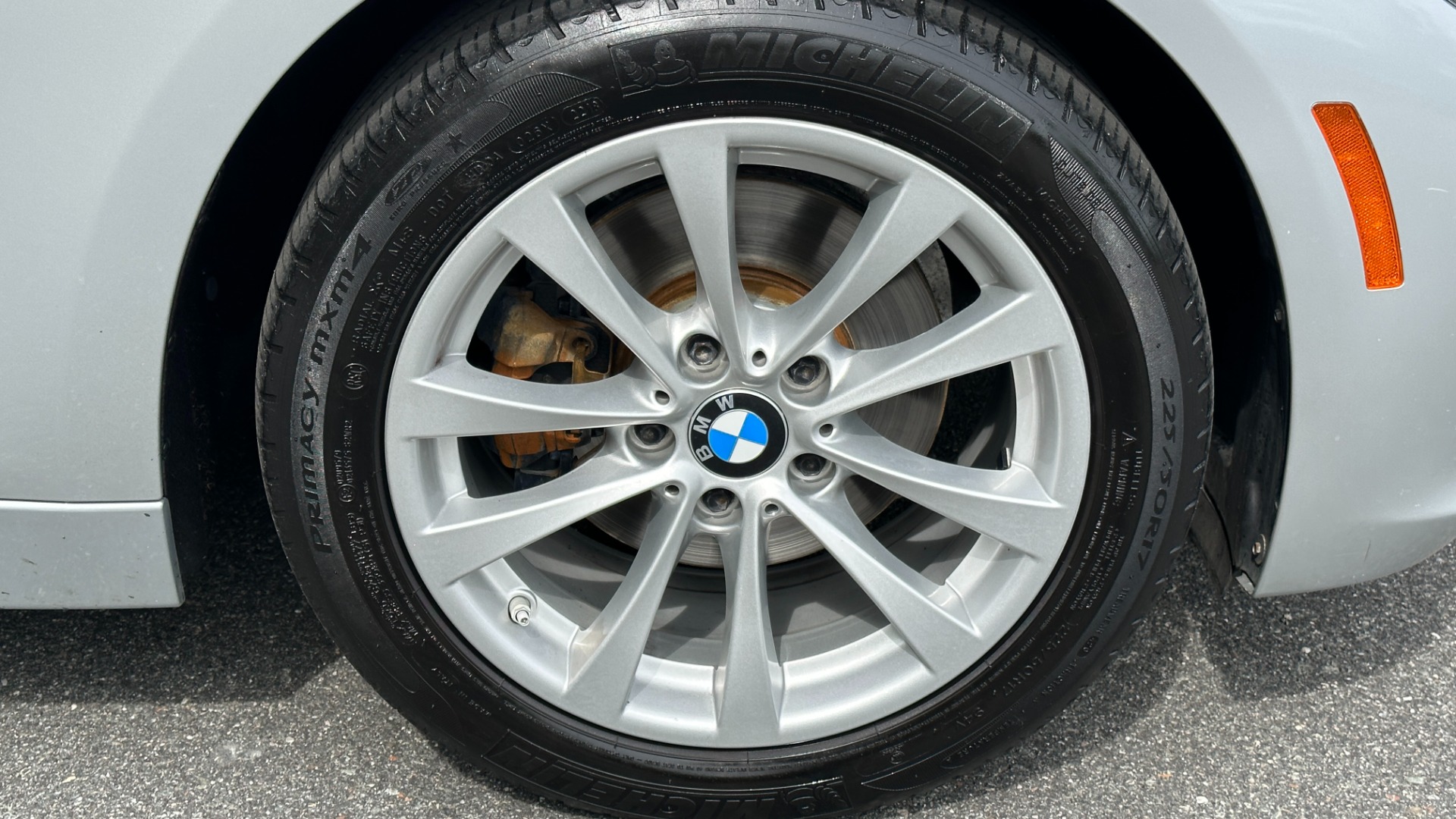 Used 2018 BMW 3 Series 320i xDrive for sale $23,595 at Formula Imports in Charlotte NC 28227 42